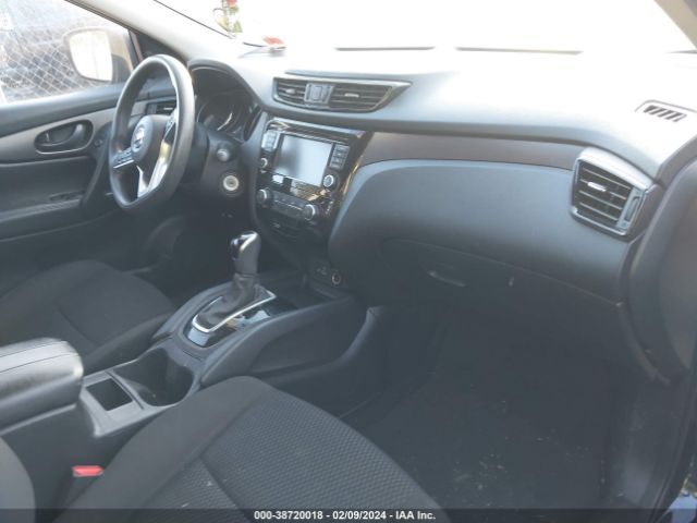 Photo 4 VIN: JN1BJ1CW5LW647929 - NISSAN ROGUE SPORT 