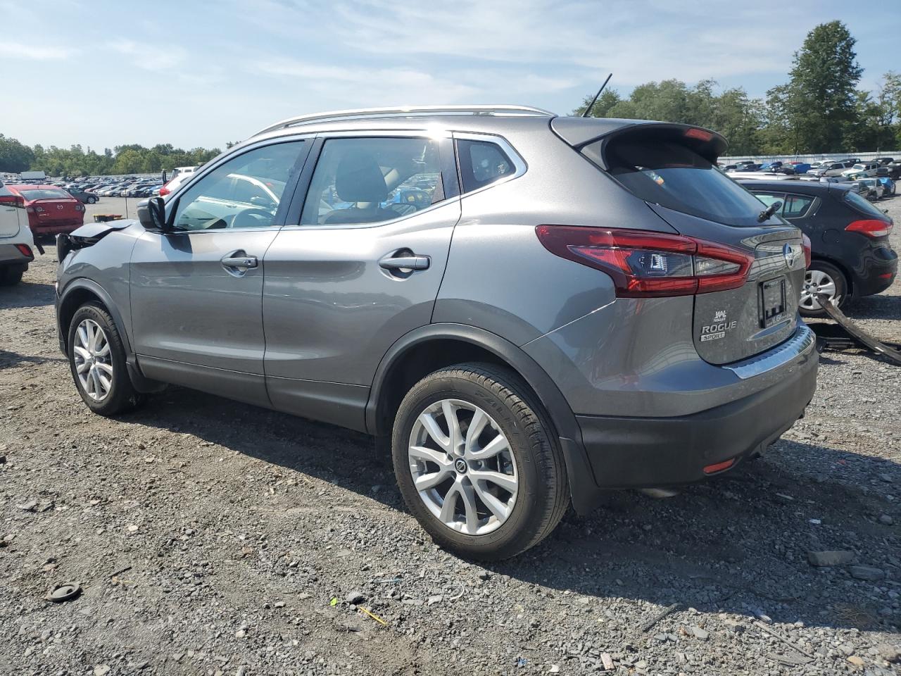 Photo 1 VIN: JN1BJ1CW6LW392613 - NISSAN ROGUE SPORT 