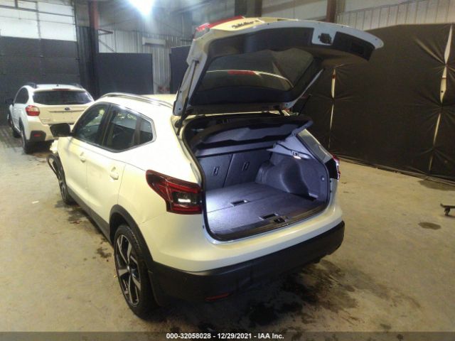 Photo 2 VIN: JN1BJ1CW6MW661663 - NISSAN ROGUE SPORT 