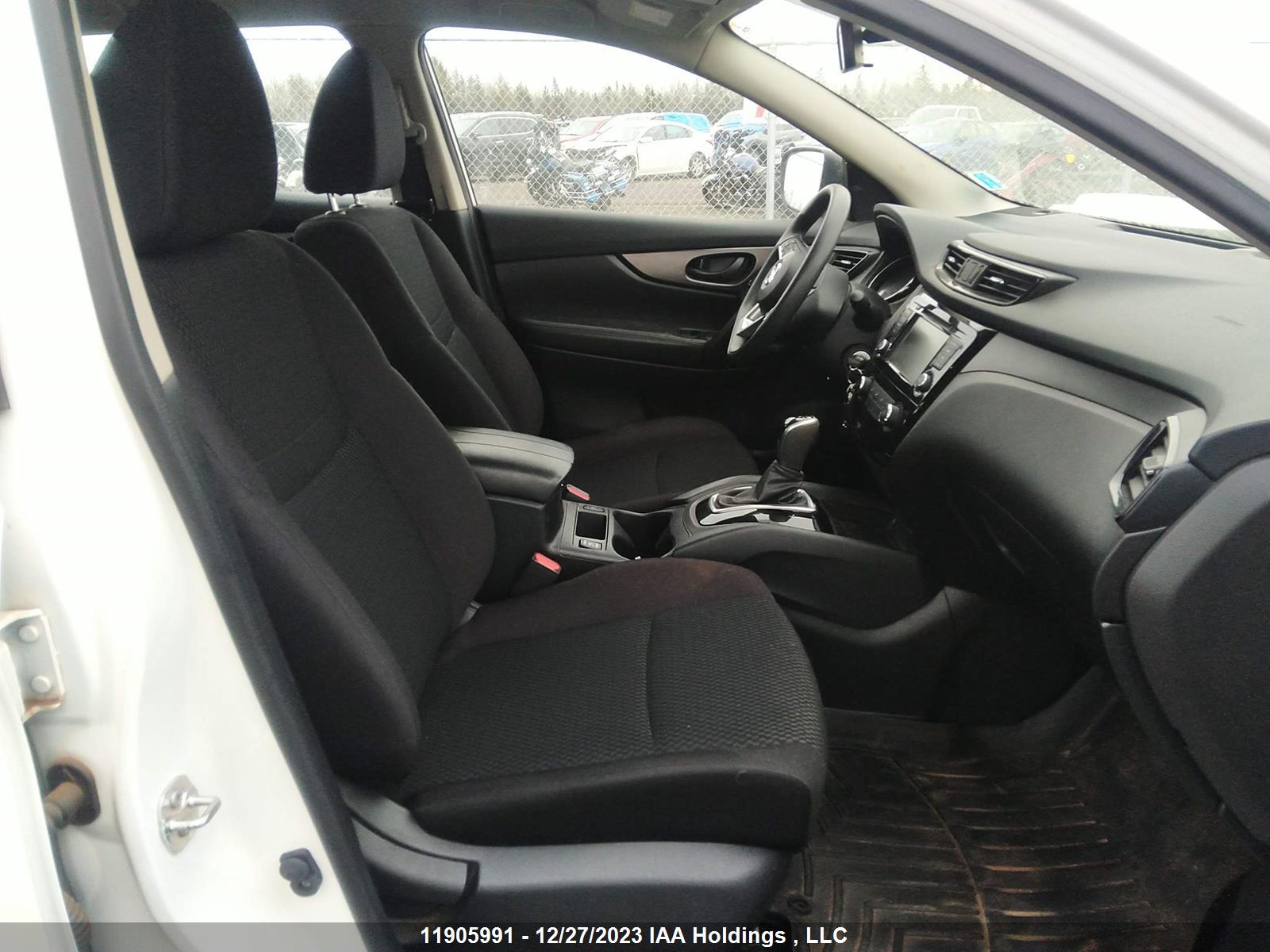 Photo 4 VIN: JN1BJ1CW7LW369843 - NISSAN QASHQAI 