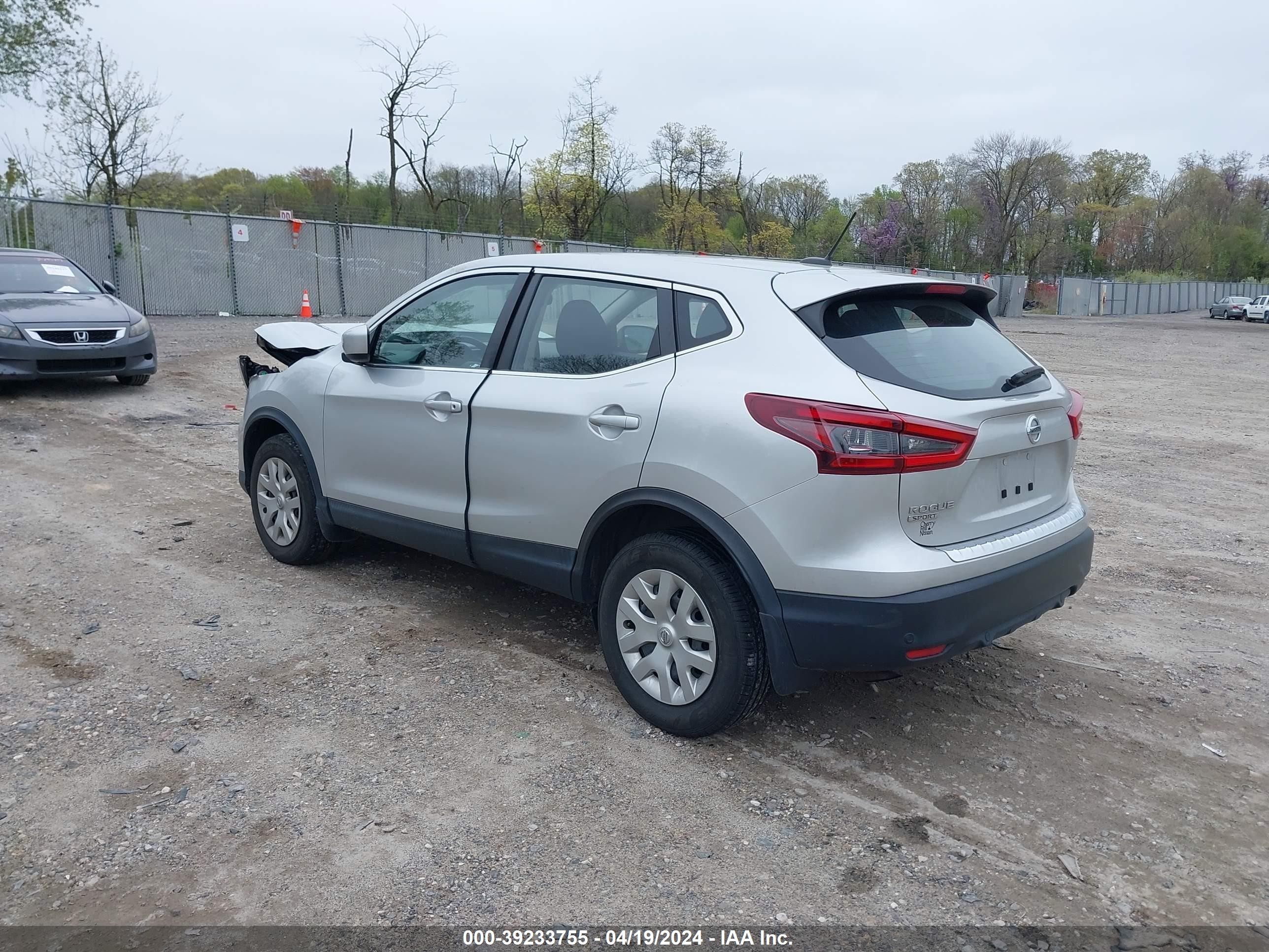 Photo 2 VIN: JN1BJ1CW8LW388501 - NISSAN ROGUE 