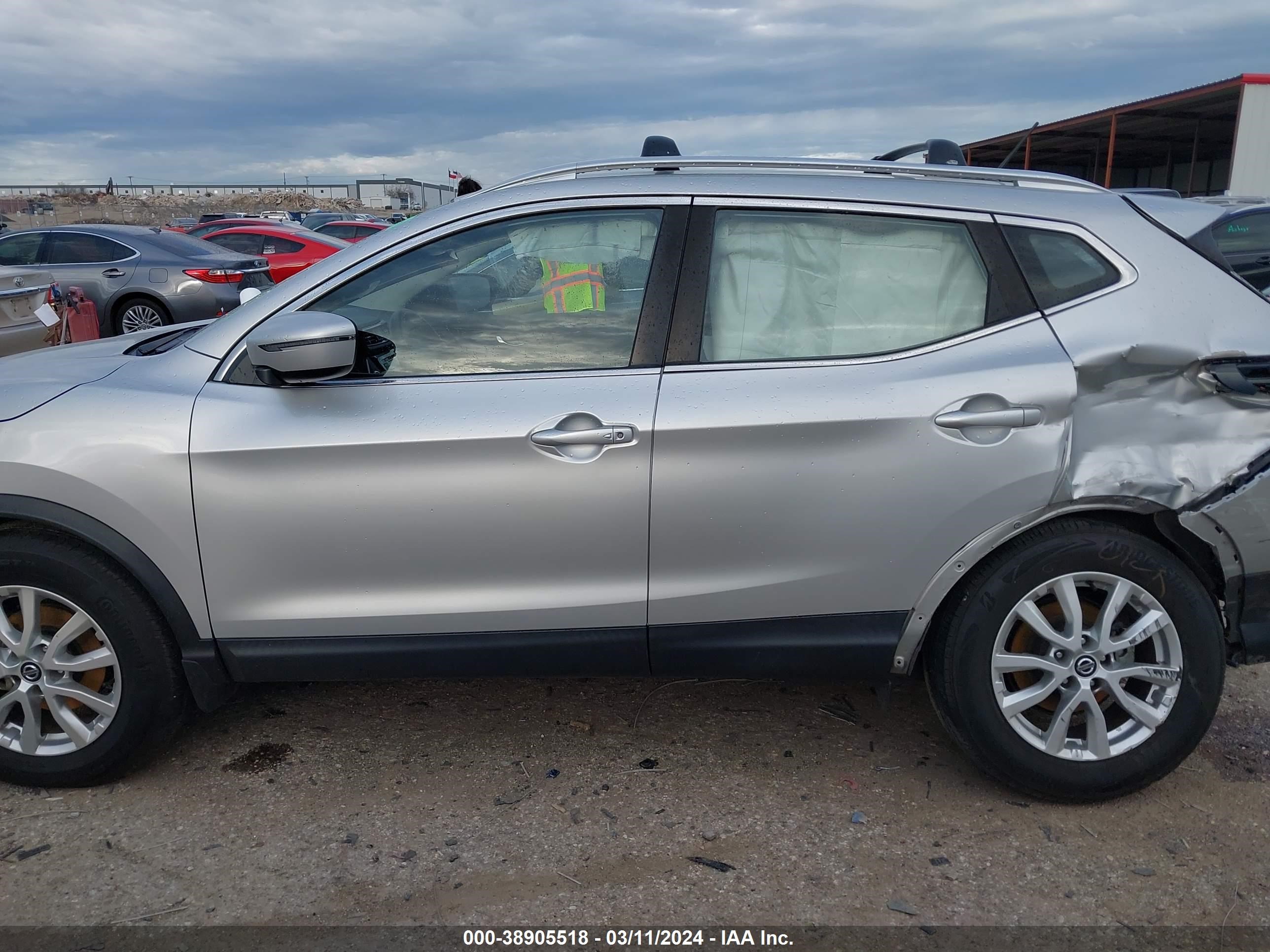 Photo 13 VIN: JN1BJ1CW9LW386093 - NISSAN ROGUE 