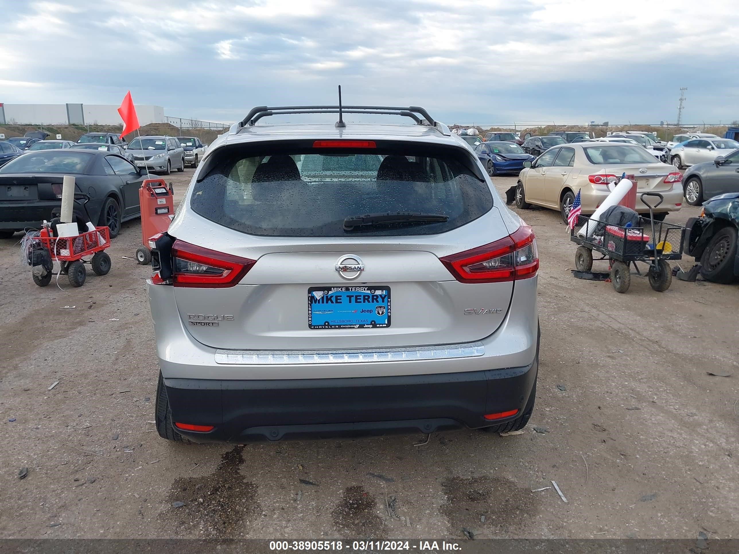 Photo 15 VIN: JN1BJ1CW9LW386093 - NISSAN ROGUE 