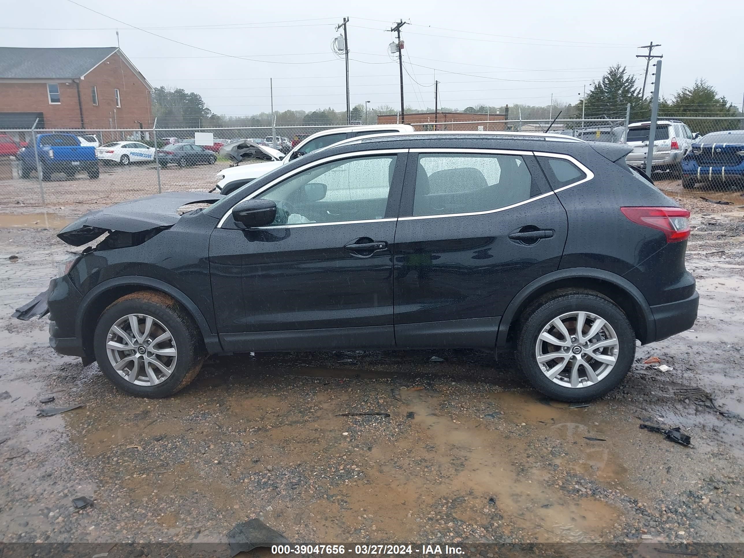 Photo 12 VIN: JN1BJ1CWXLW388001 - NISSAN ROGUE 