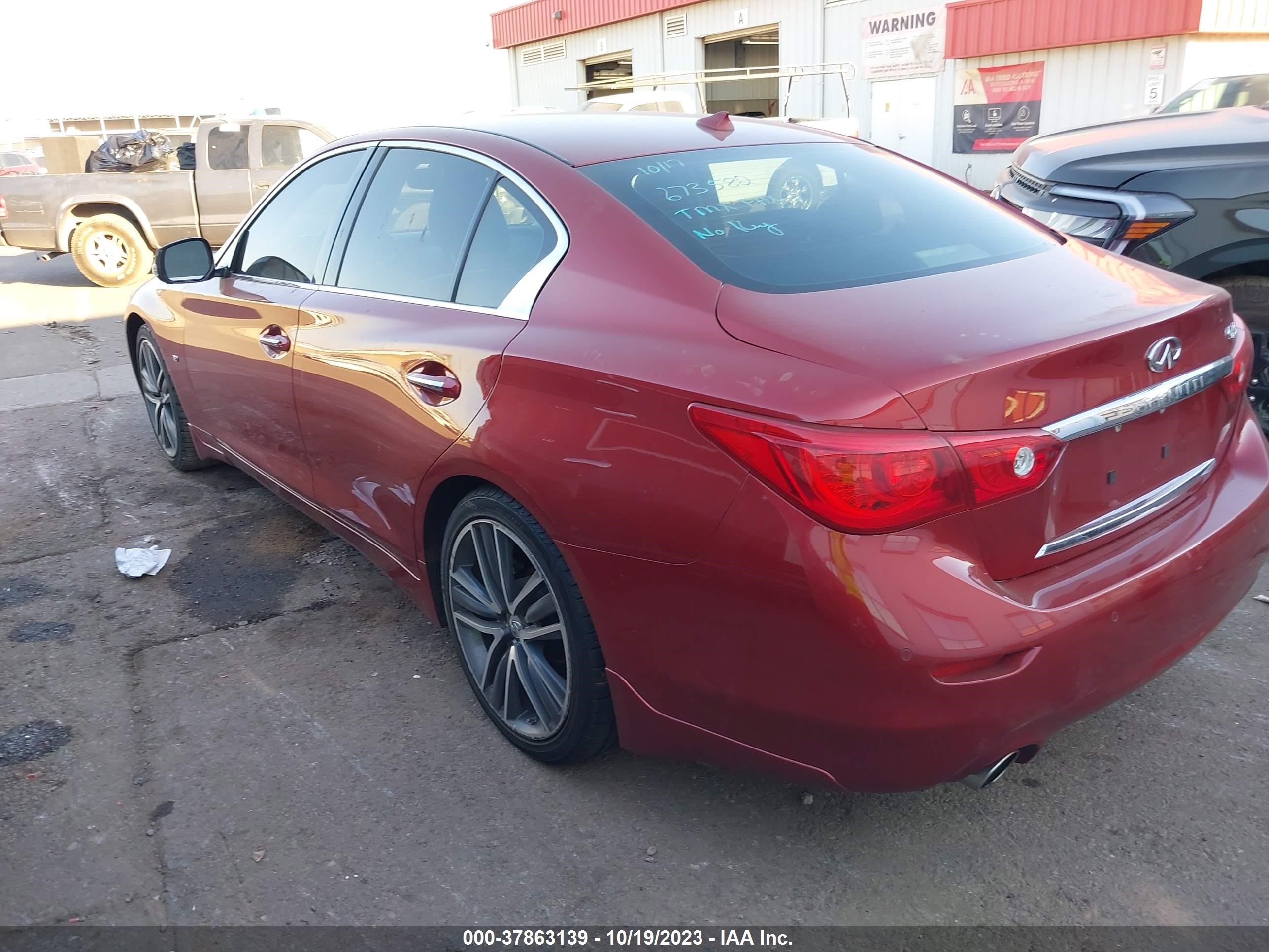 Photo 2 VIN: JN1BV7AP0EM673582 - INFINITI Q50 