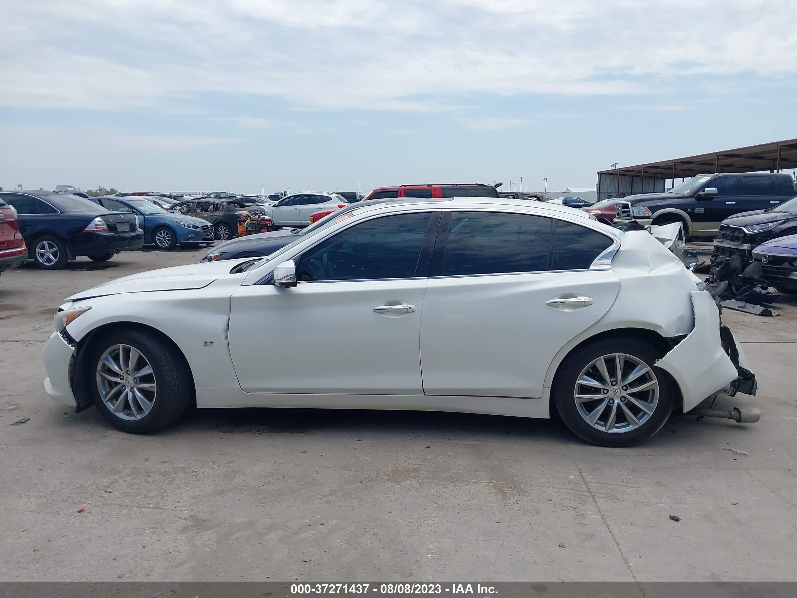 Photo 13 VIN: JN1BV7AP0EM675400 - INFINITI Q50 