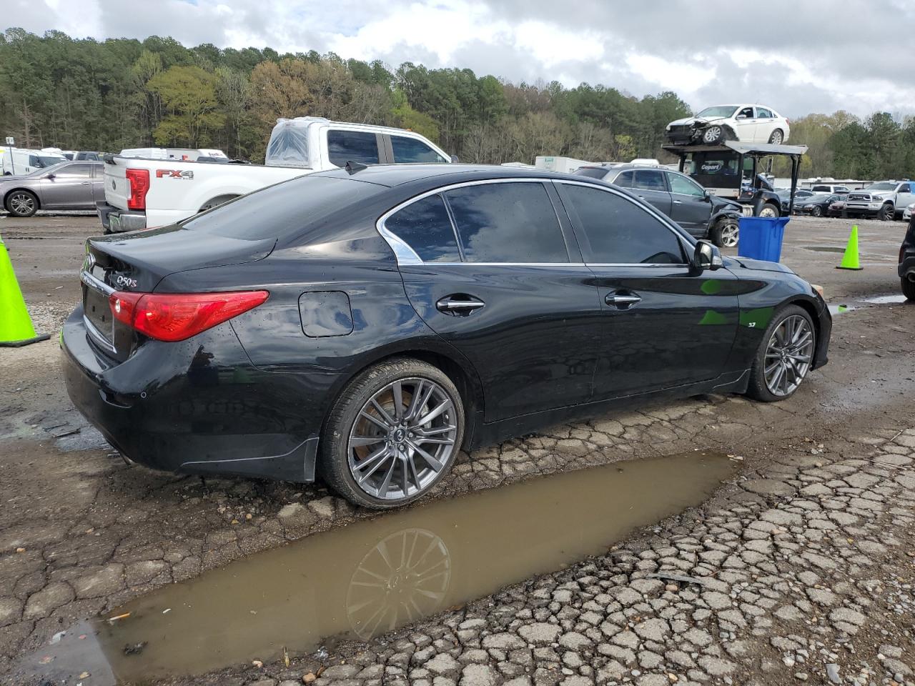 Photo 2 VIN: JN1BV7AP0EM681018 - INFINITI Q50 