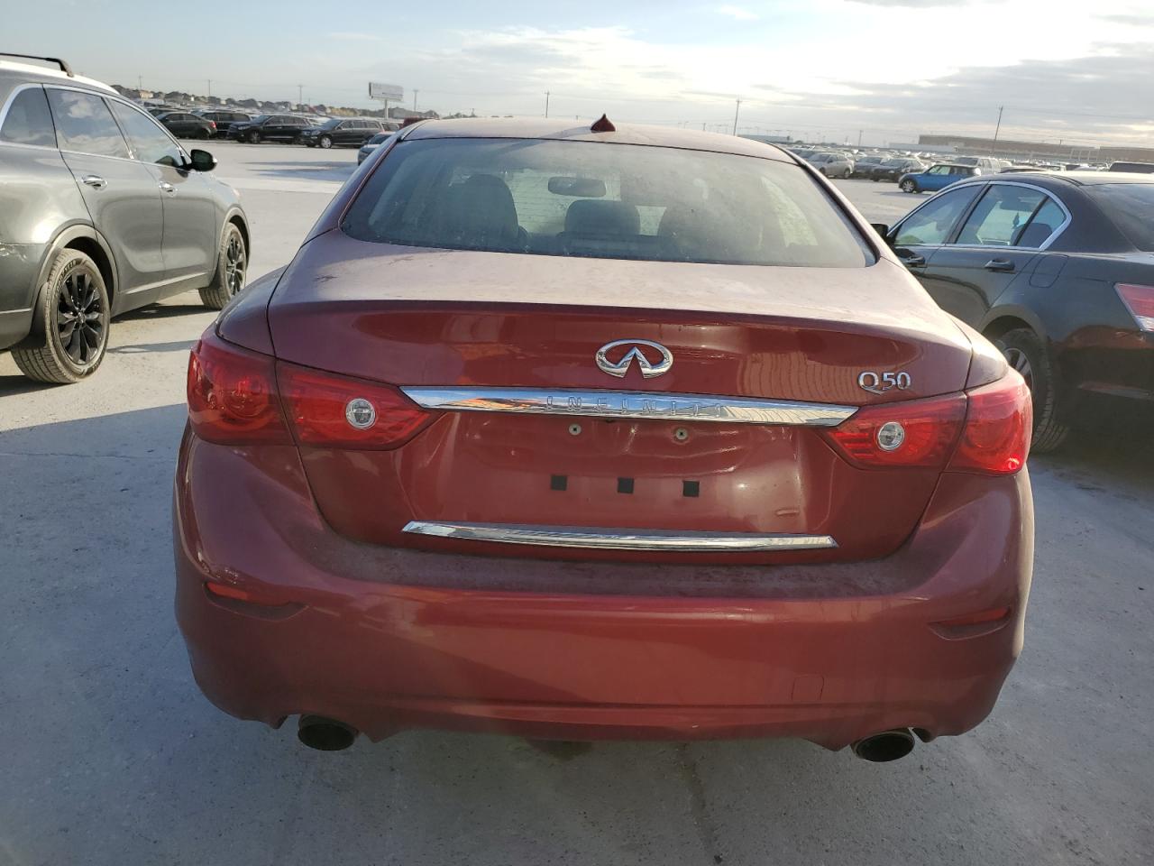 Photo 5 VIN: JN1BV7AP0FM356824 - INFINITI Q50 