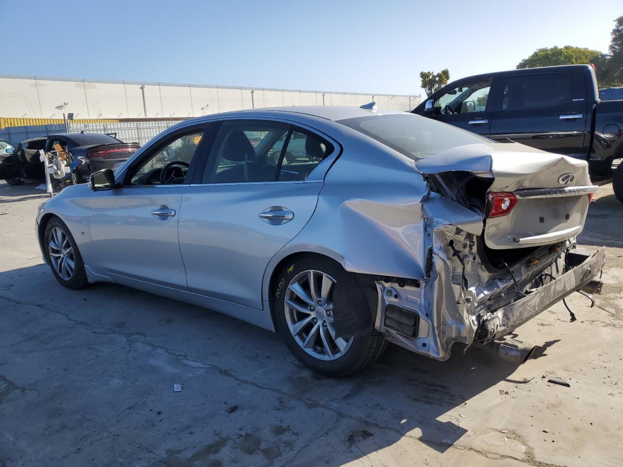 Photo 1 VIN: JN1BV7AP1EM673770 - INFINITI Q50 