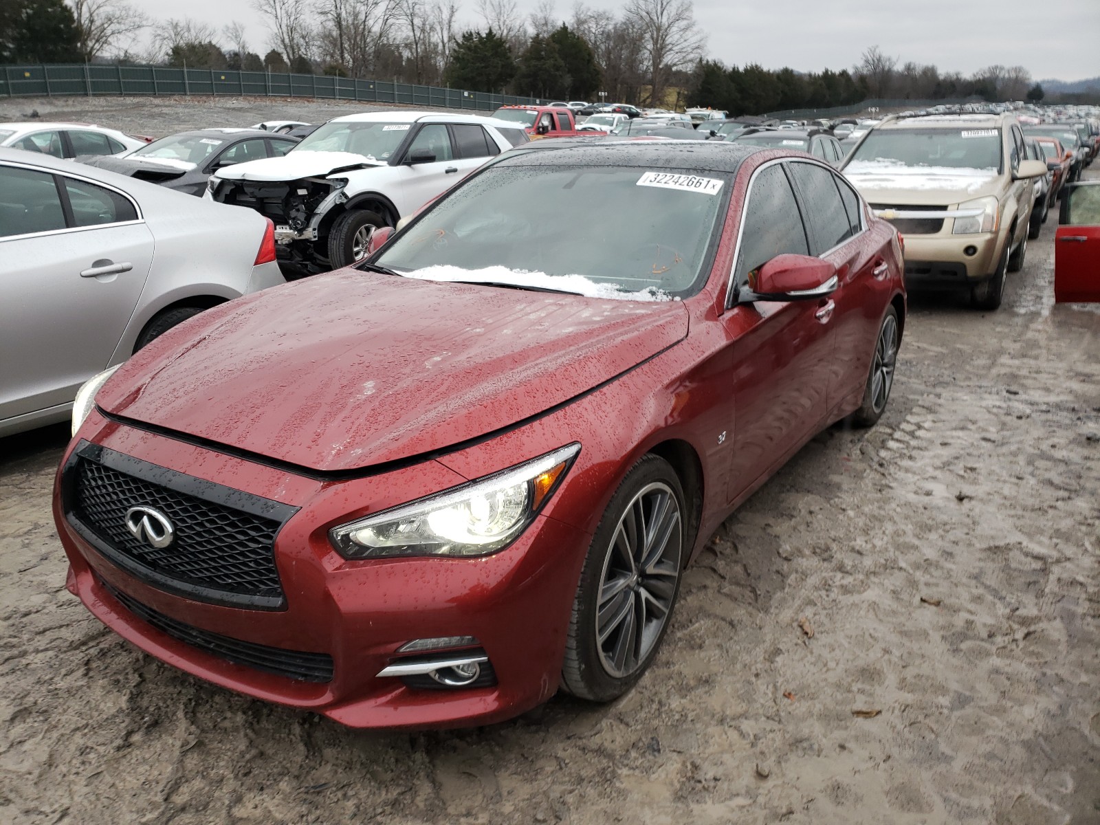 Photo 1 VIN: JN1BV7AP2FM330869 - INFINITI Q50 BASE 