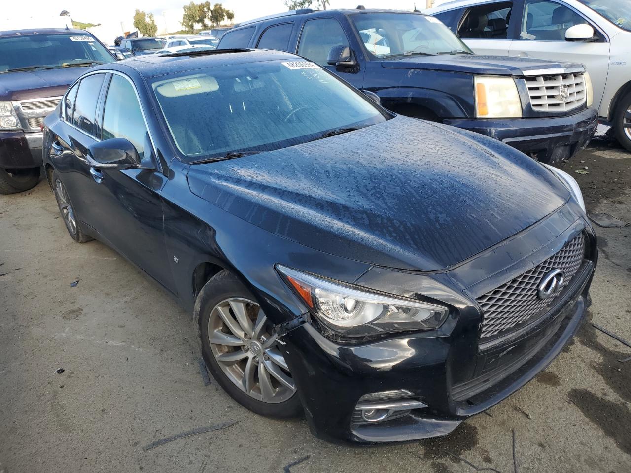 Photo 3 VIN: JN1BV7AP2FM346425 - INFINITI Q50 