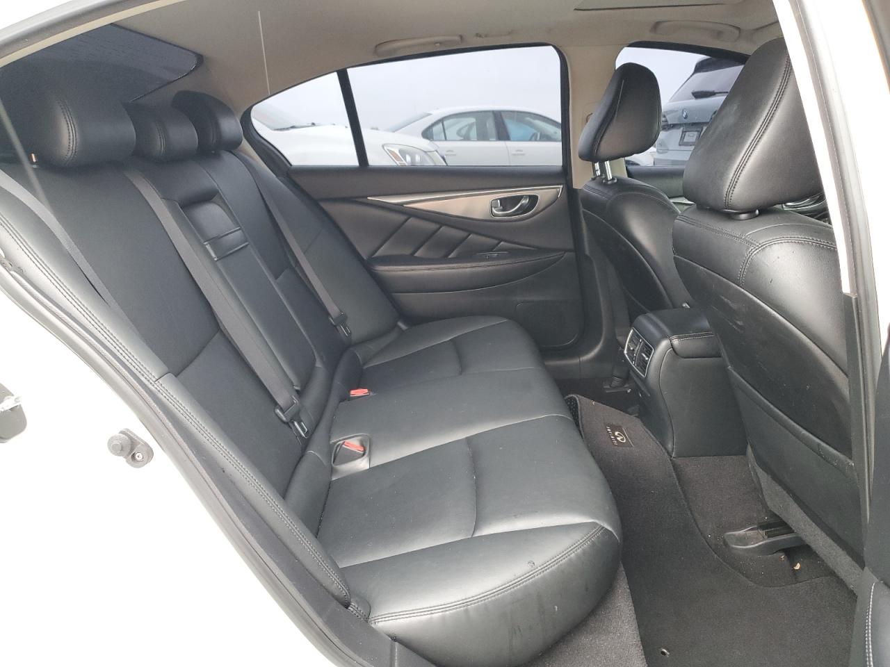 Photo 9 VIN: JN1BV7AP2FM350460 - INFINITI Q50 