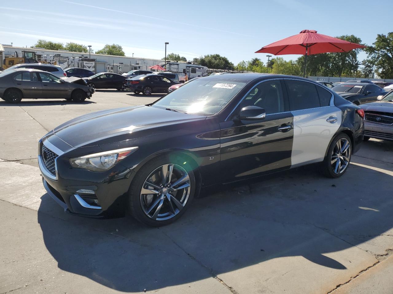 Photo 1 VIN: JN1BV7AP2FM350863 - INFINITI Q50 