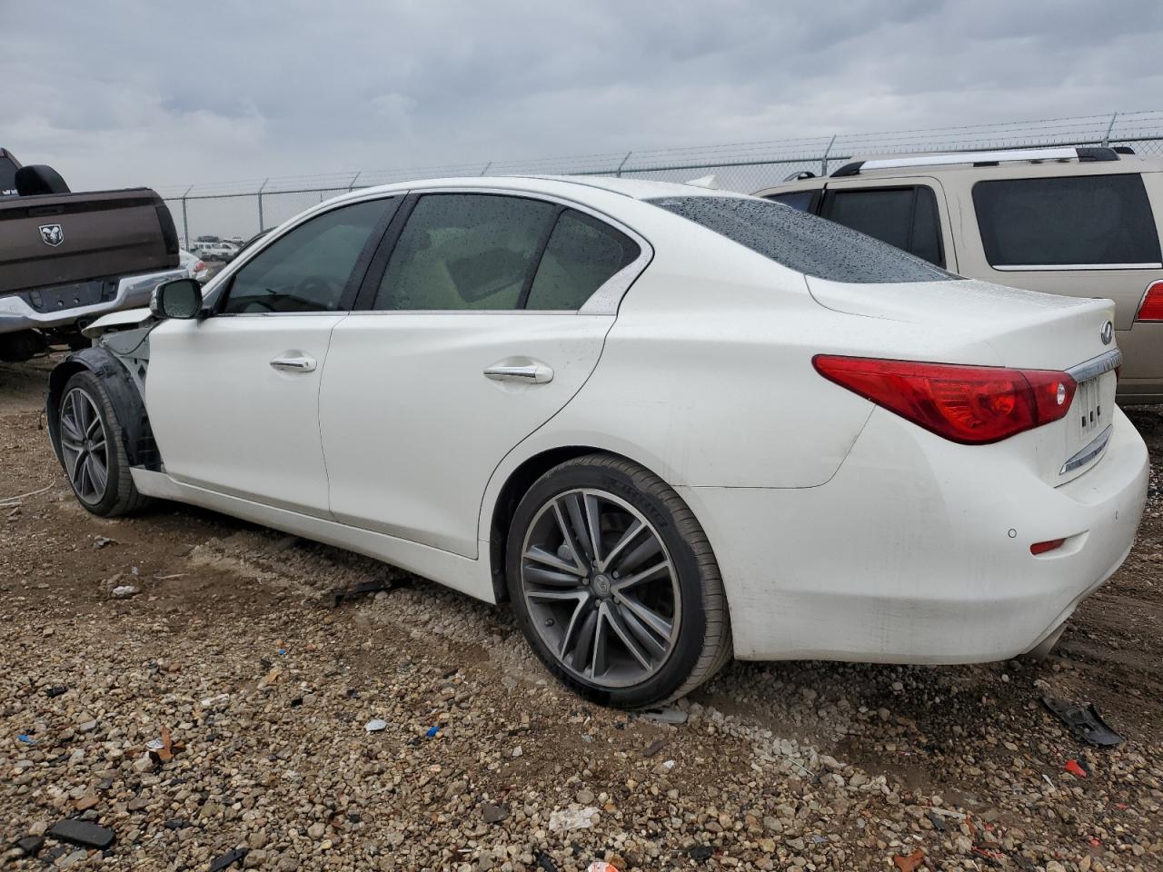 Photo 1 VIN: JN1BV7AP2FM357473 - INFINITI Q50 