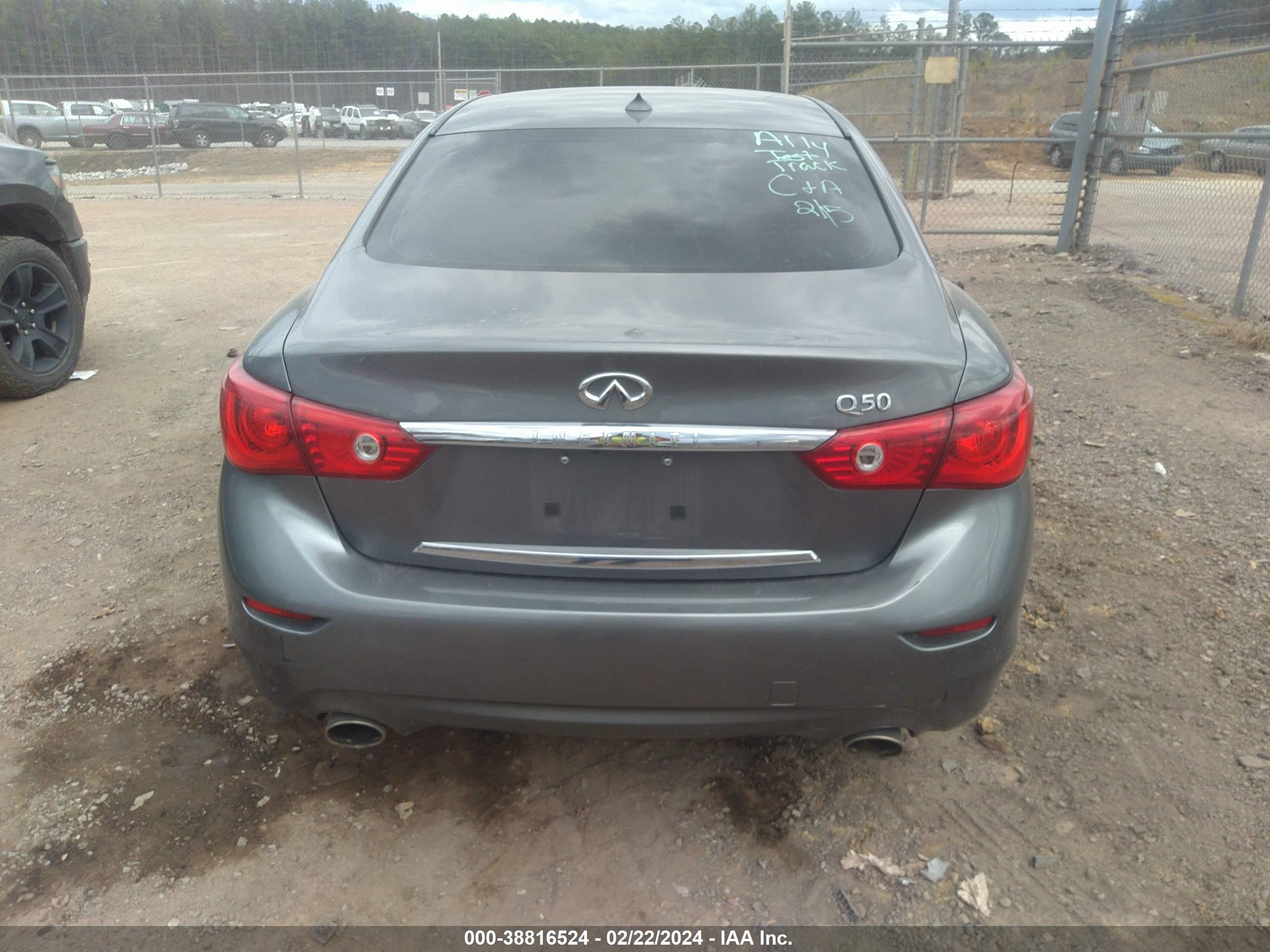 Photo 12 VIN: JN1BV7AP3EM674337 - INFINITI Q50 