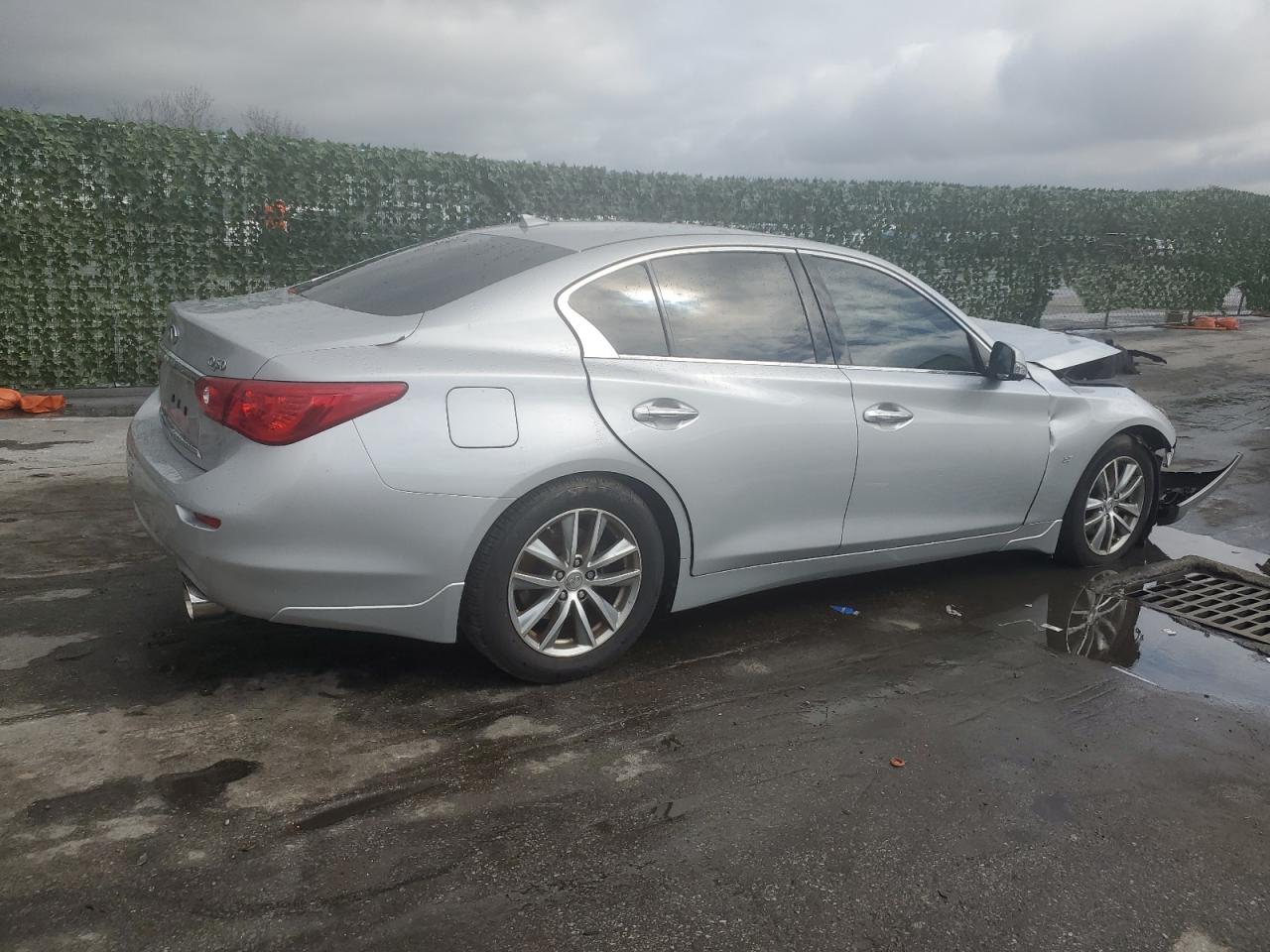 Photo 2 VIN: JN1BV7AP3EM687668 - INFINITI Q50 