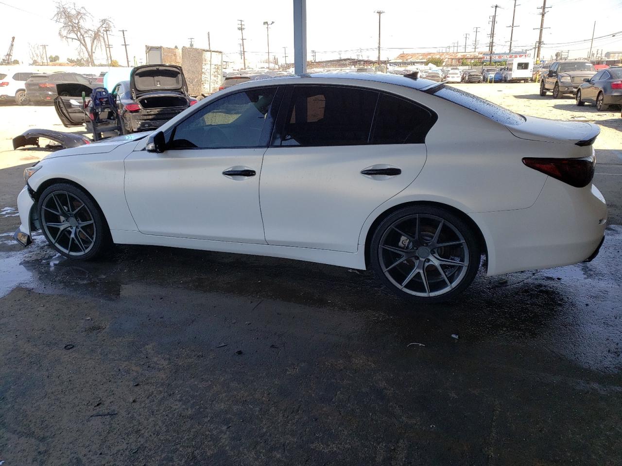 Photo 1 VIN: JN1BV7AP3EM690778 - INFINITI Q50 