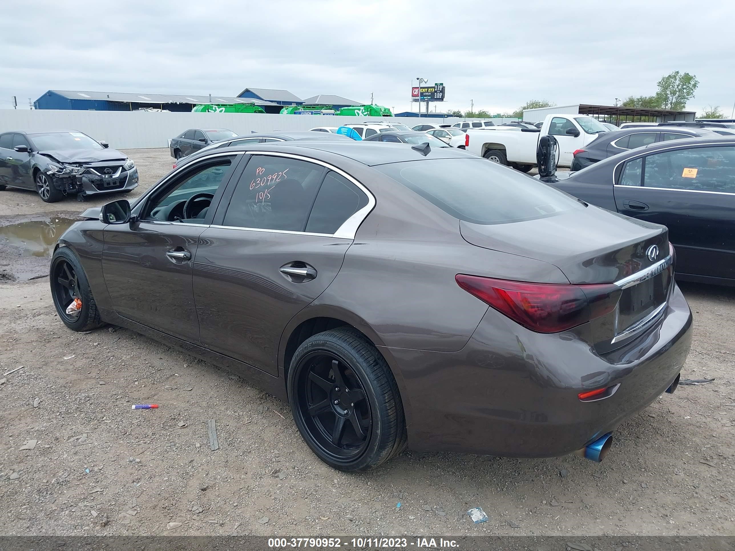 Photo 2 VIN: JN1BV7AP3EM691171 - INFINITI Q50 