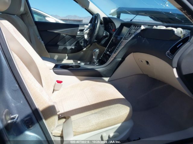 Photo 4 VIN: JN1BV7AP3FM333666 - INFINITI Q50 