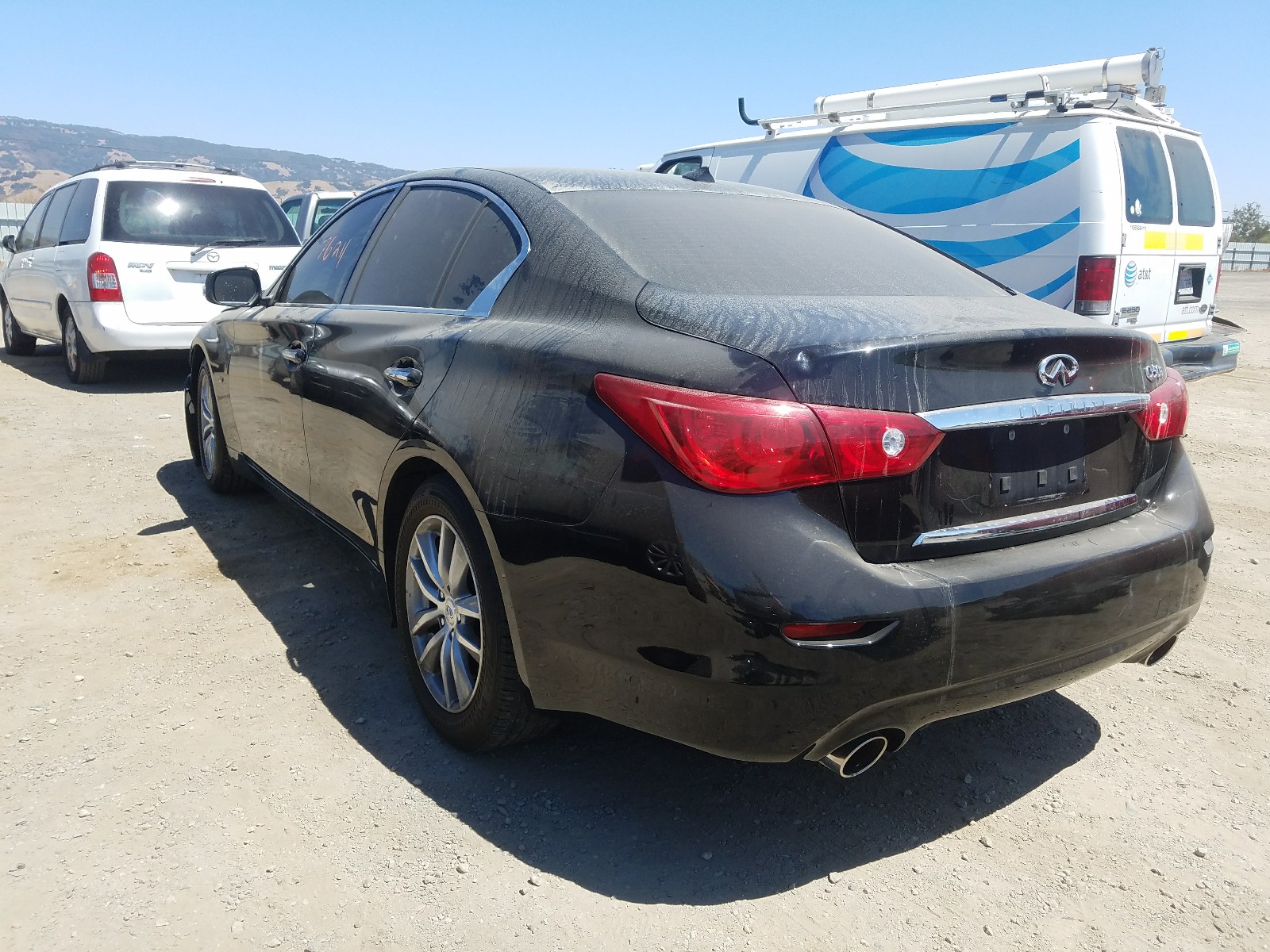 Photo 2 VIN: JN1BV7AP3FM336924 - INFINITI Q50 BASE 