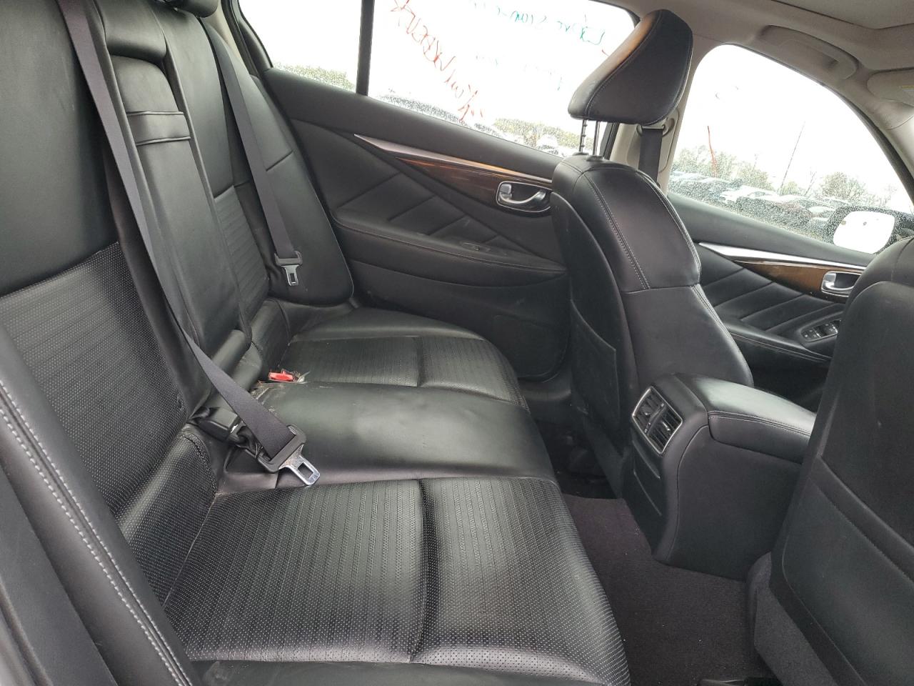 Photo 9 VIN: JN1BV7AP3FM348538 - INFINITI Q50 