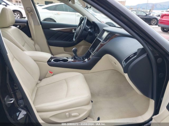 Photo 4 VIN: JN1BV7AP4FM330825 - INFINITI Q50 