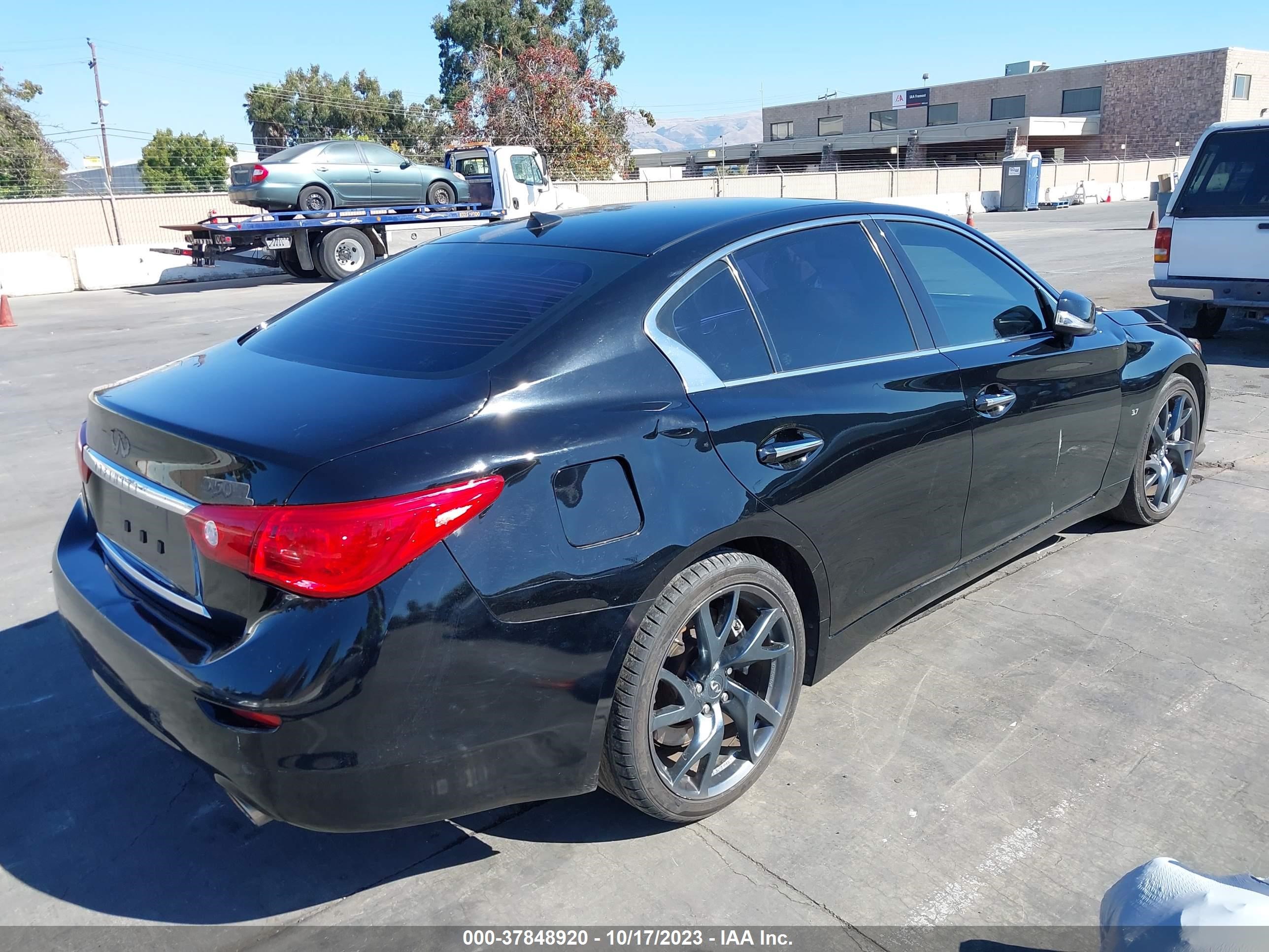 Photo 3 VIN: JN1BV7AP4FM346832 - INFINITI Q50 