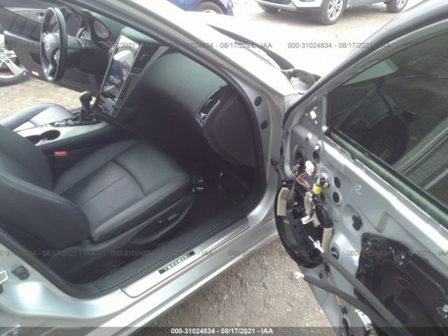 Photo 4 VIN: JN1BV7AP5FM345303 - INFINITI Q50 