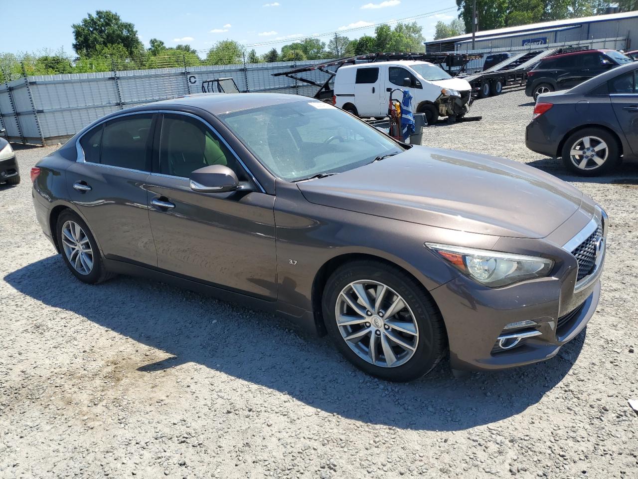 Photo 3 VIN: JN1BV7AP6FM342880 - INFINITI Q50 