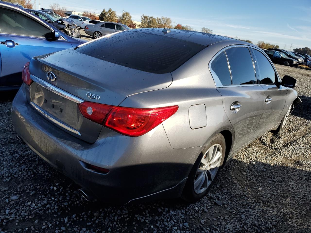 Photo 2 VIN: JN1BV7AP6FM348498 - INFINITI Q50 