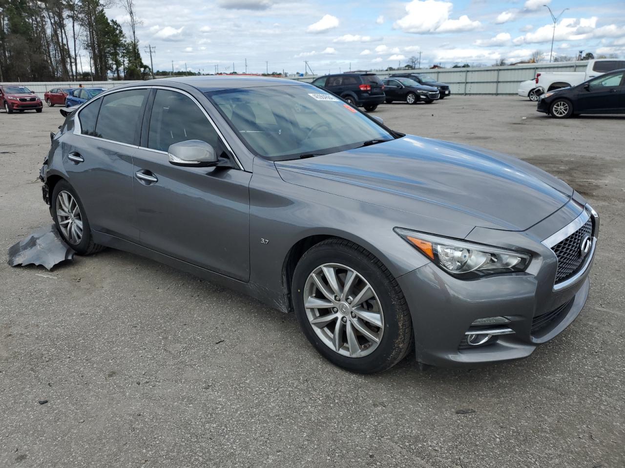 Photo 3 VIN: JN1BV7AP6FM350543 - INFINITI Q50 