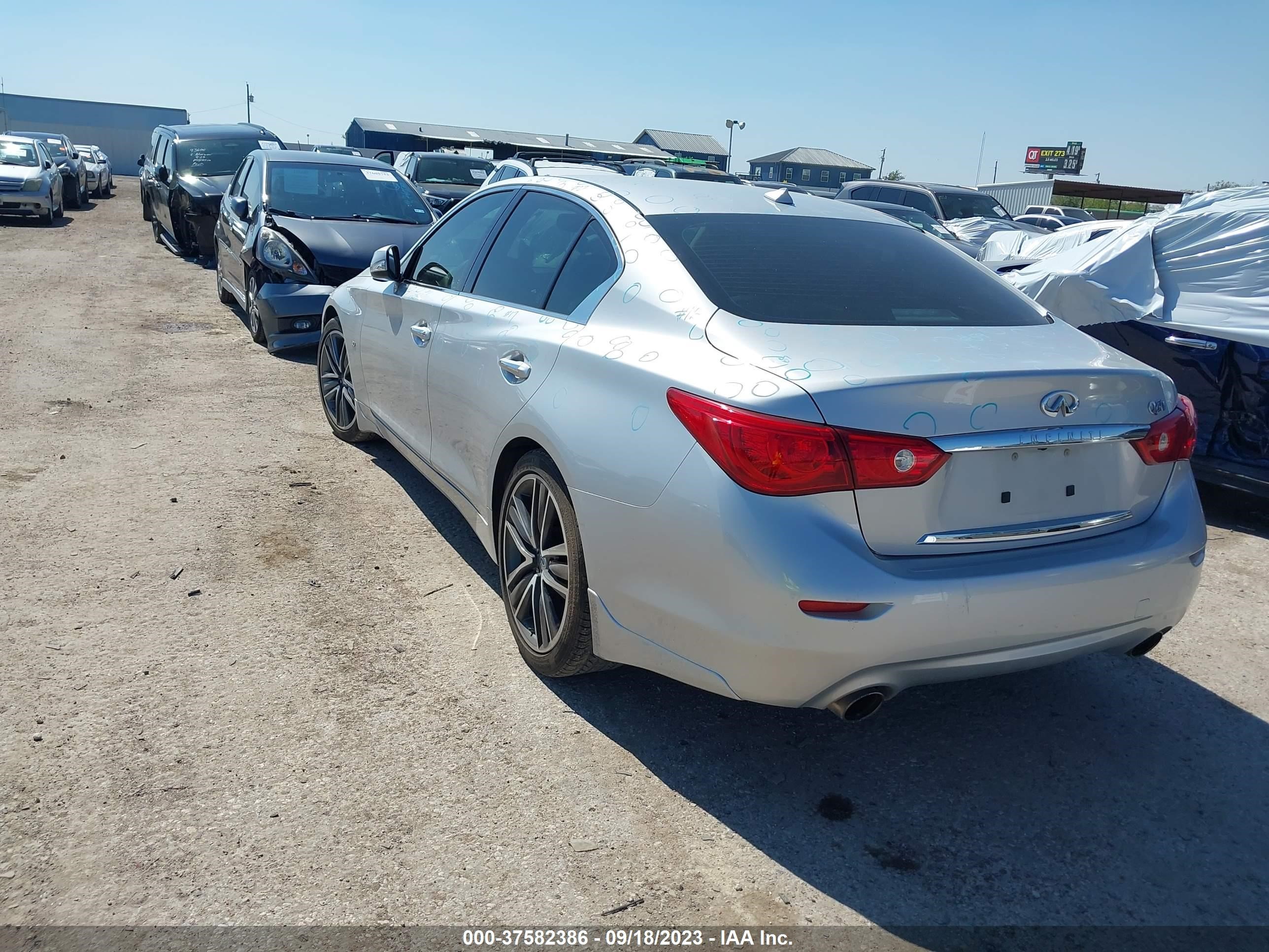 Photo 2 VIN: JN1BV7AP8EM676326 - INFINITI Q50 