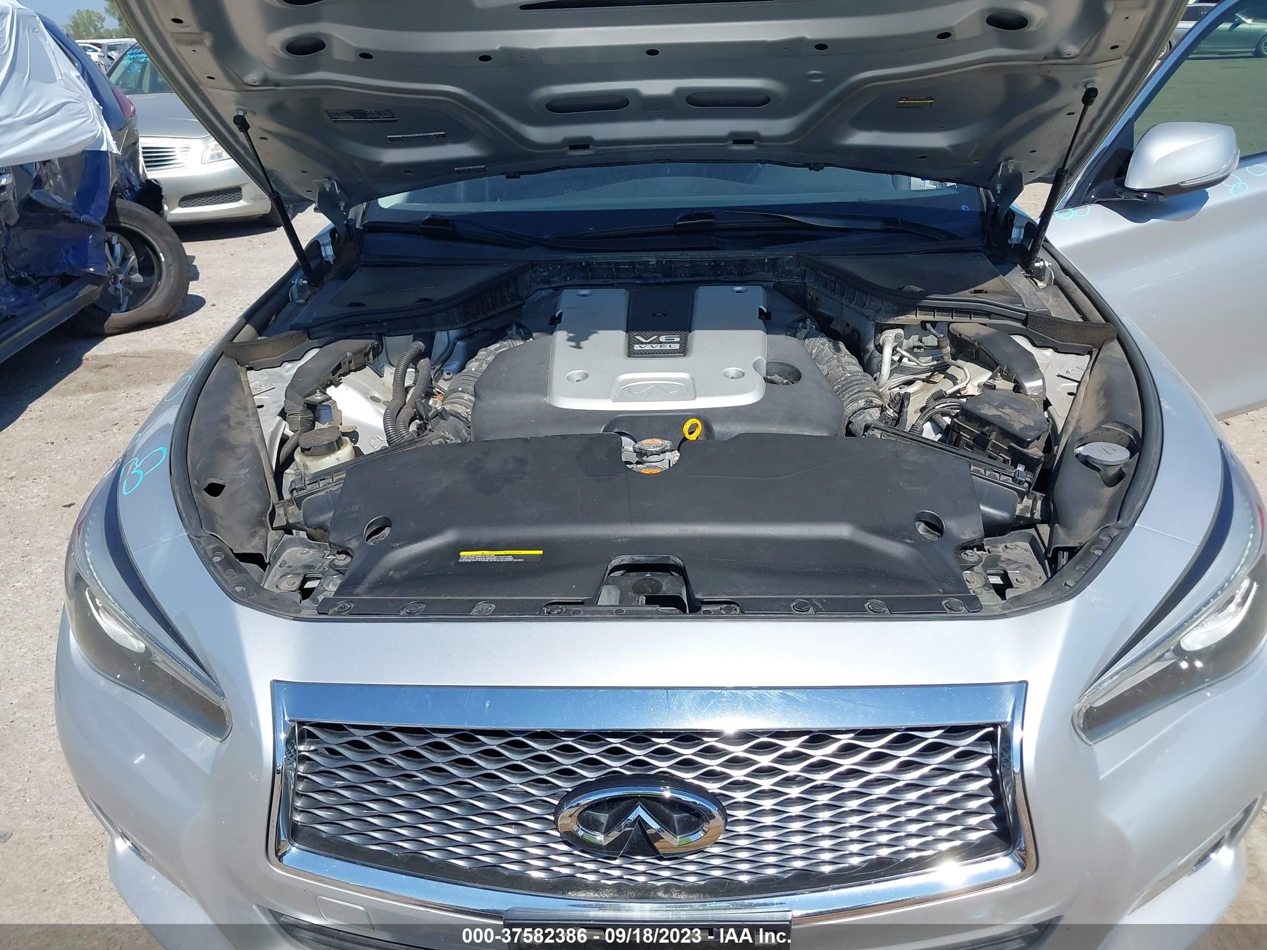 Photo 9 VIN: JN1BV7AP8EM676326 - INFINITI Q50 