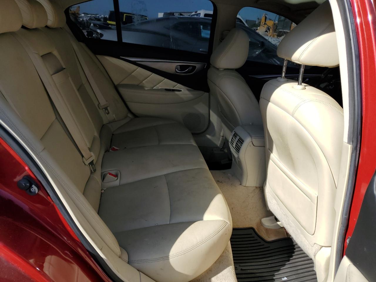 Photo 9 VIN: JN1BV7AP8FM335638 - INFINITI Q50 