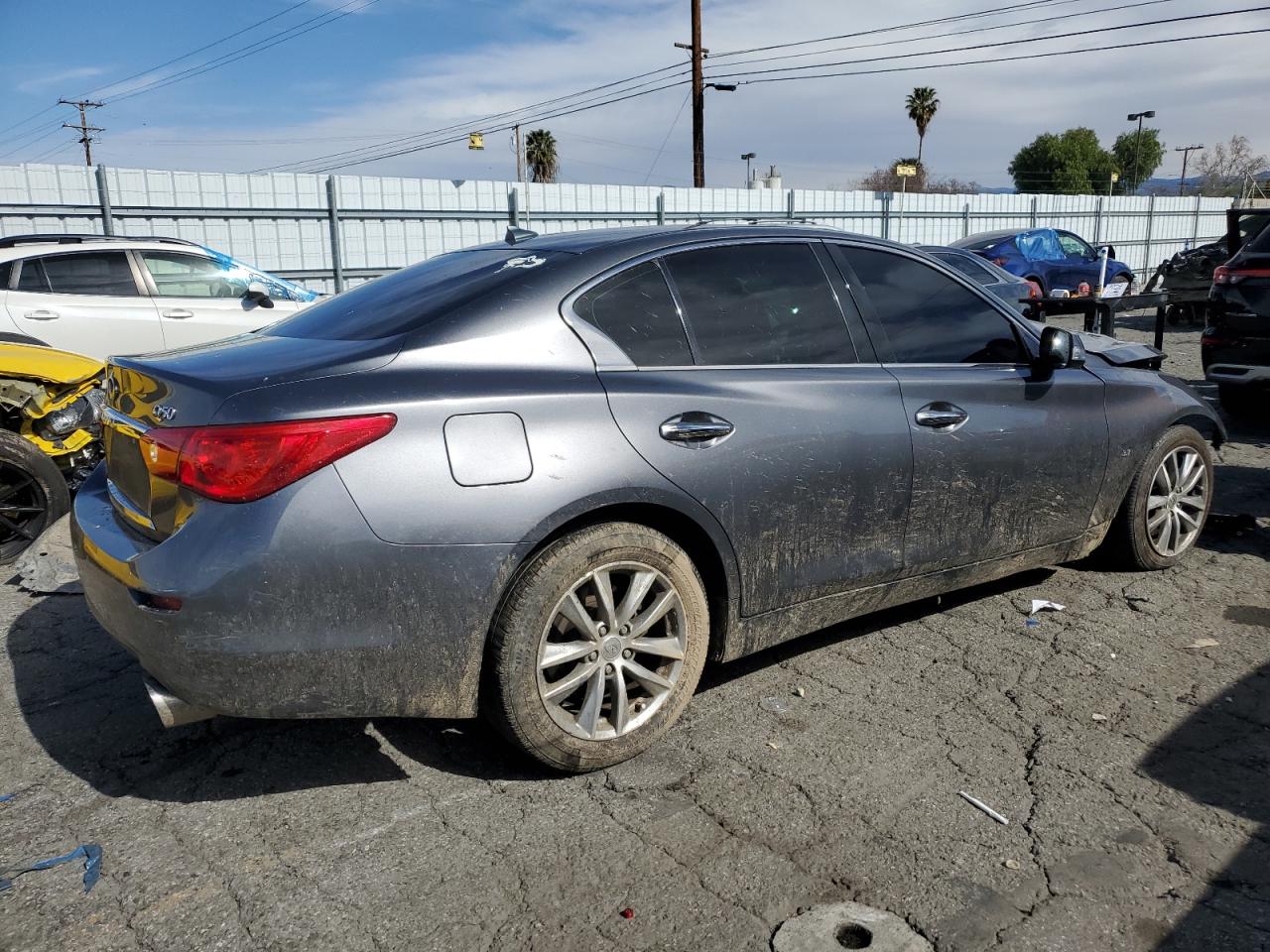 Photo 2 VIN: JN1BV7AP8FM350074 - INFINITI Q50 