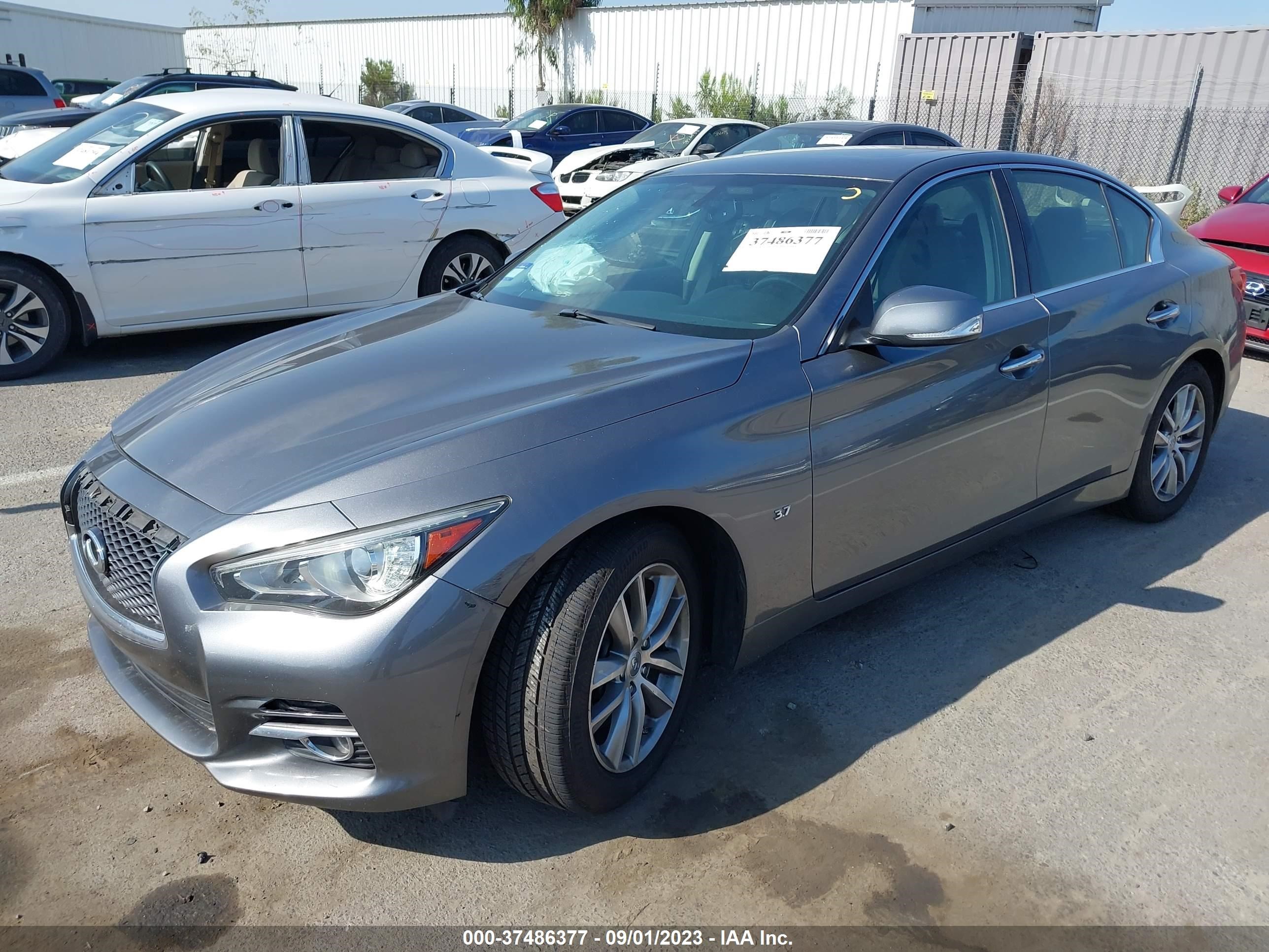 Photo 1 VIN: JN1BV7AP8FM350317 - INFINITI Q50 