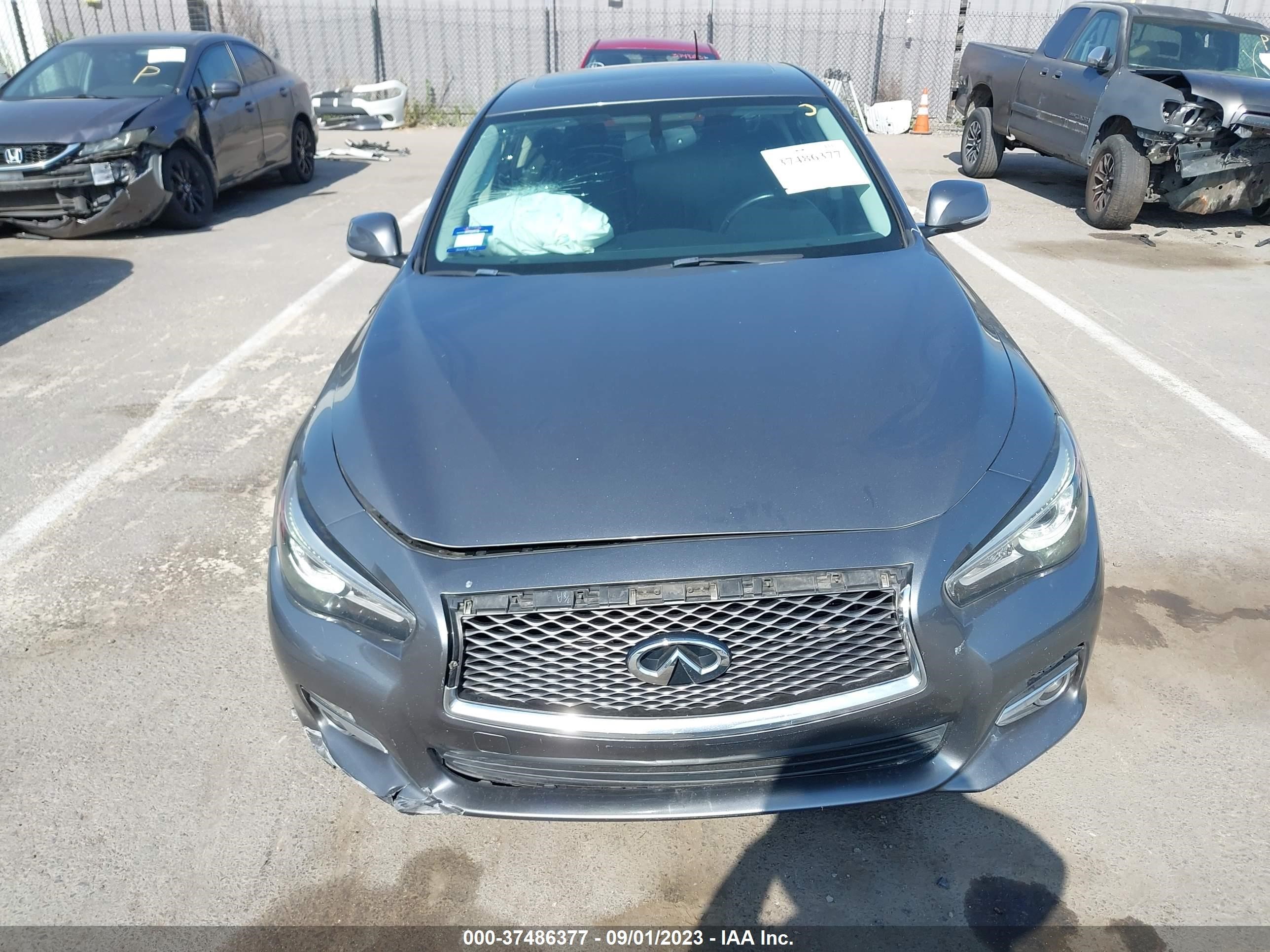 Photo 11 VIN: JN1BV7AP8FM350317 - INFINITI Q50 