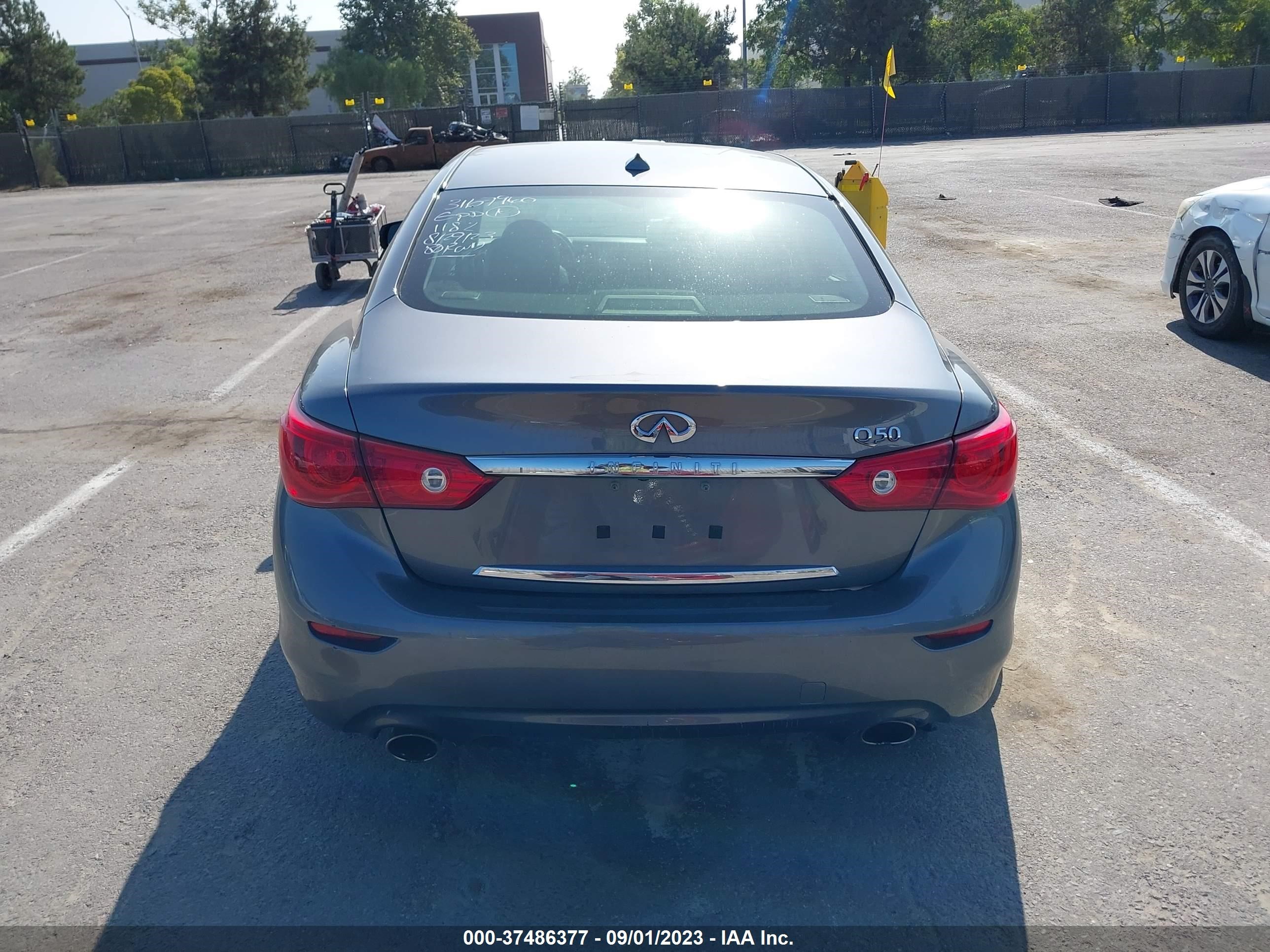 Photo 15 VIN: JN1BV7AP8FM350317 - INFINITI Q50 