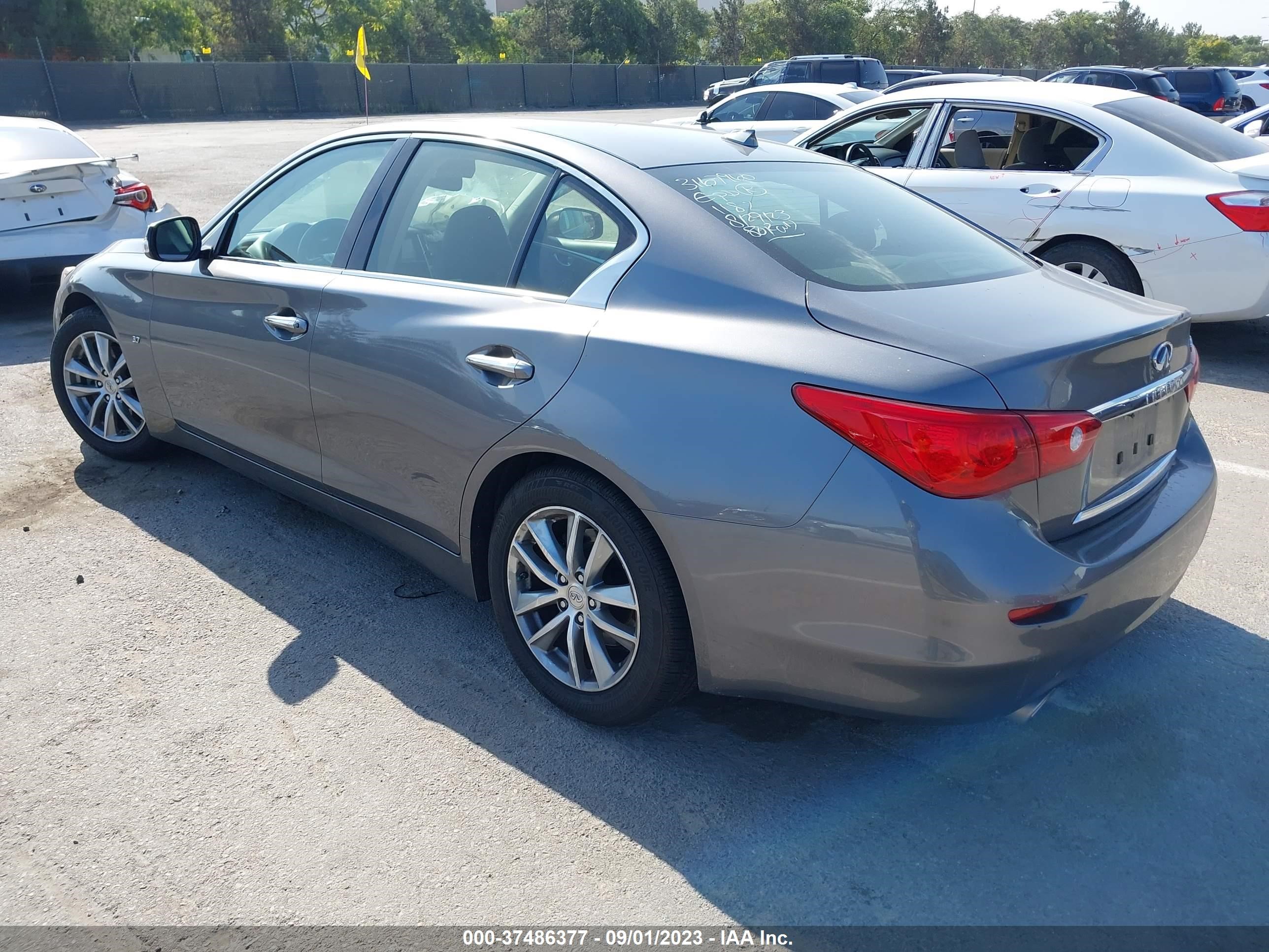 Photo 2 VIN: JN1BV7AP8FM350317 - INFINITI Q50 