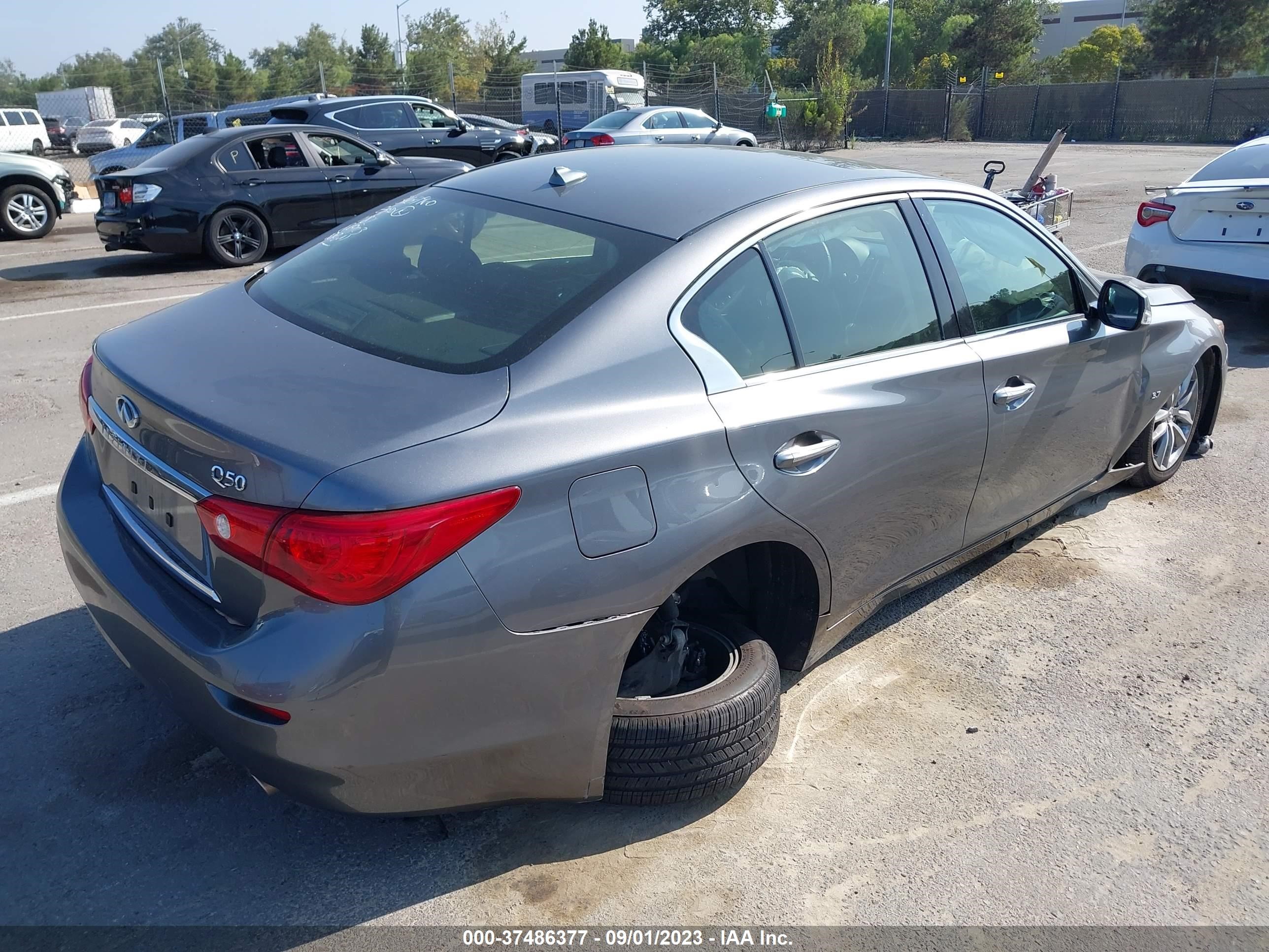 Photo 3 VIN: JN1BV7AP8FM350317 - INFINITI Q50 