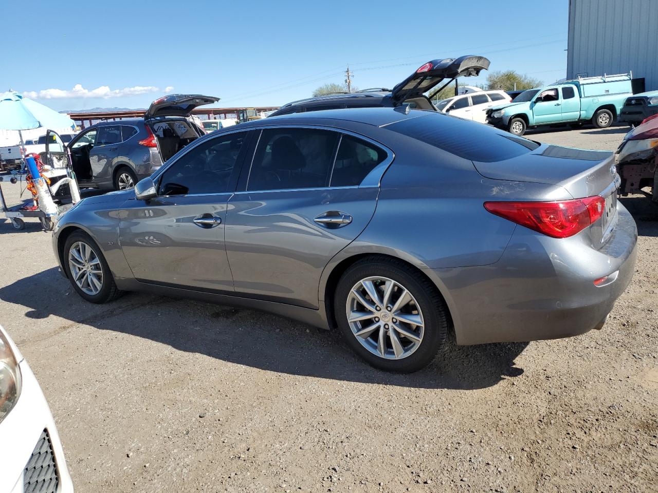 Photo 1 VIN: JN1BV7AP8FM358966 - INFINITI Q50 