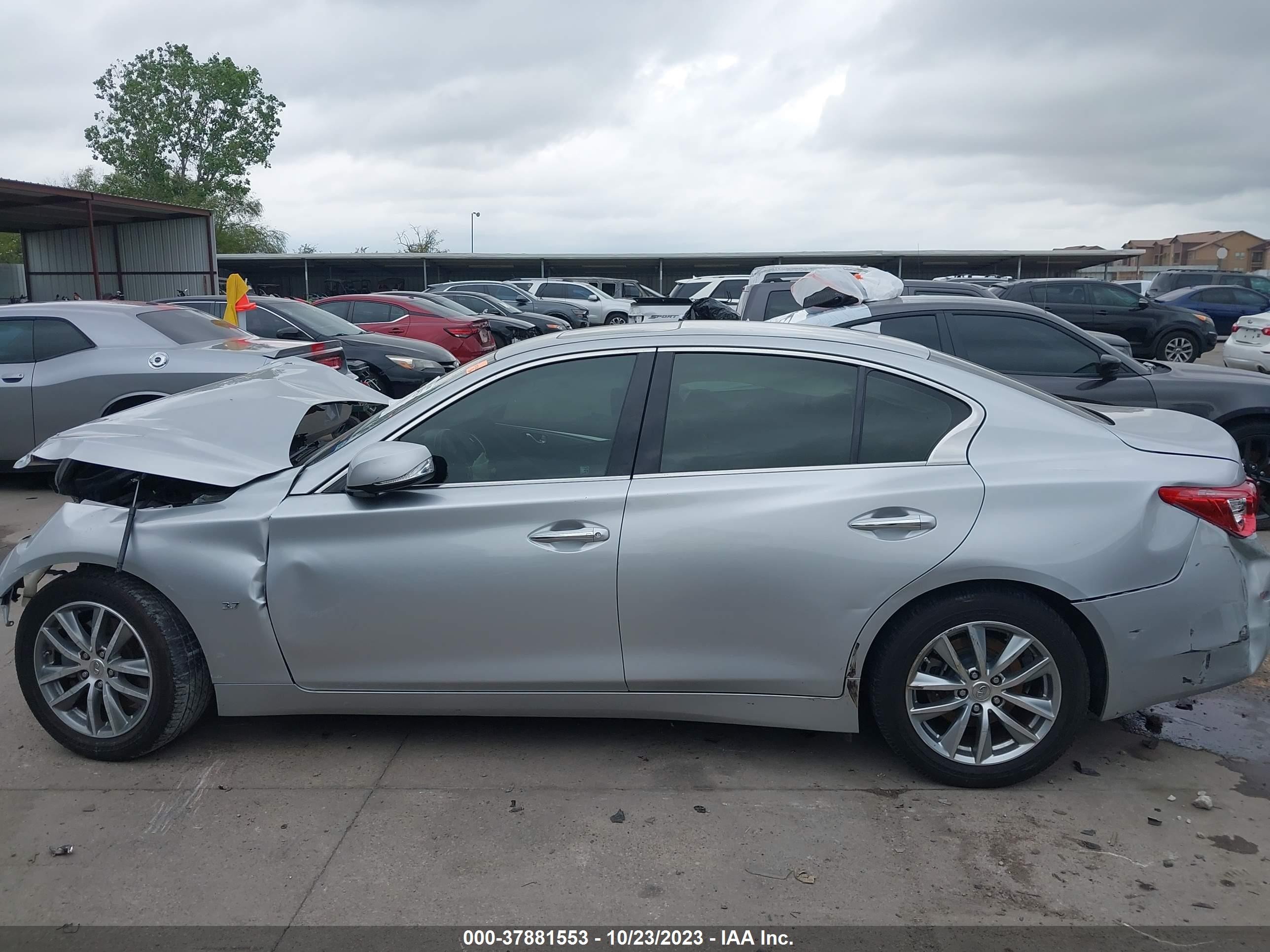 Photo 14 VIN: JN1BV7AP9EM683561 - INFINITI Q50 