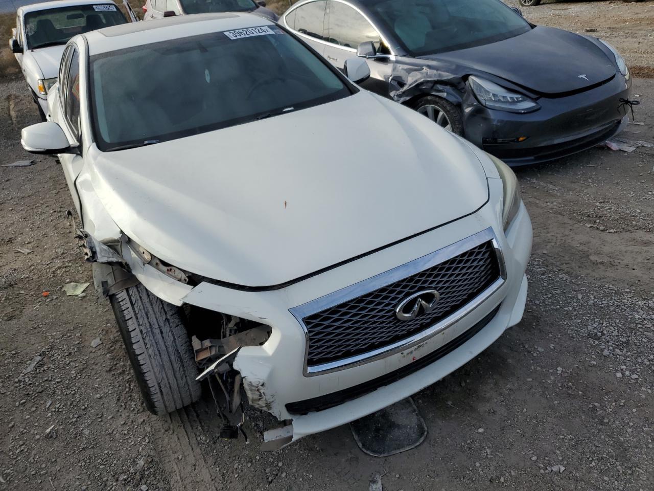 Photo 4 VIN: JN1BV7AP9EM688274 - INFINITI Q50 