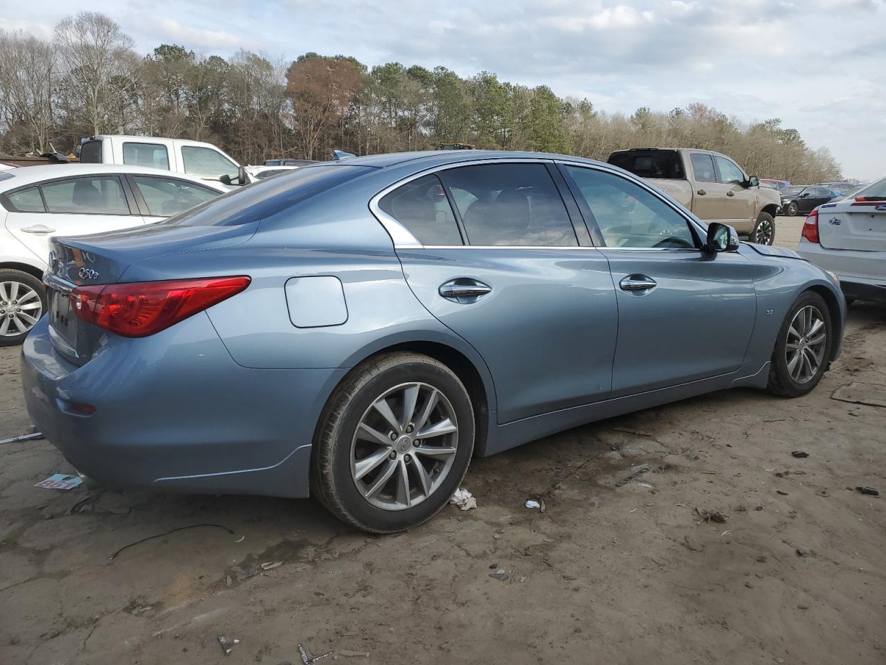 Photo 2 VIN: JN1BV7AP9FM332523 - INFINITI Q50 