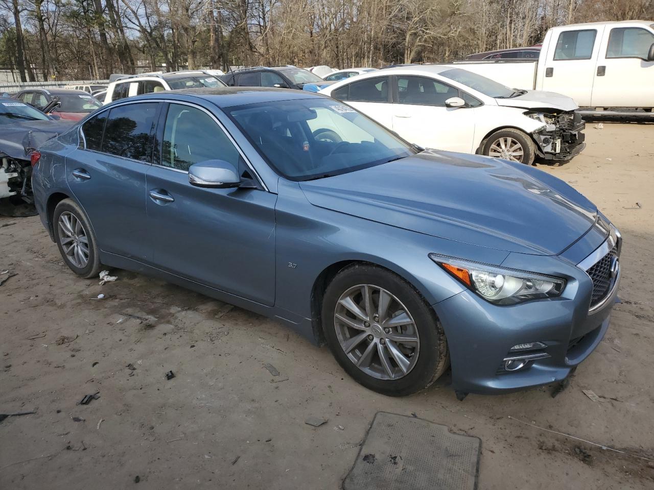 Photo 3 VIN: JN1BV7AP9FM332523 - INFINITI Q50 