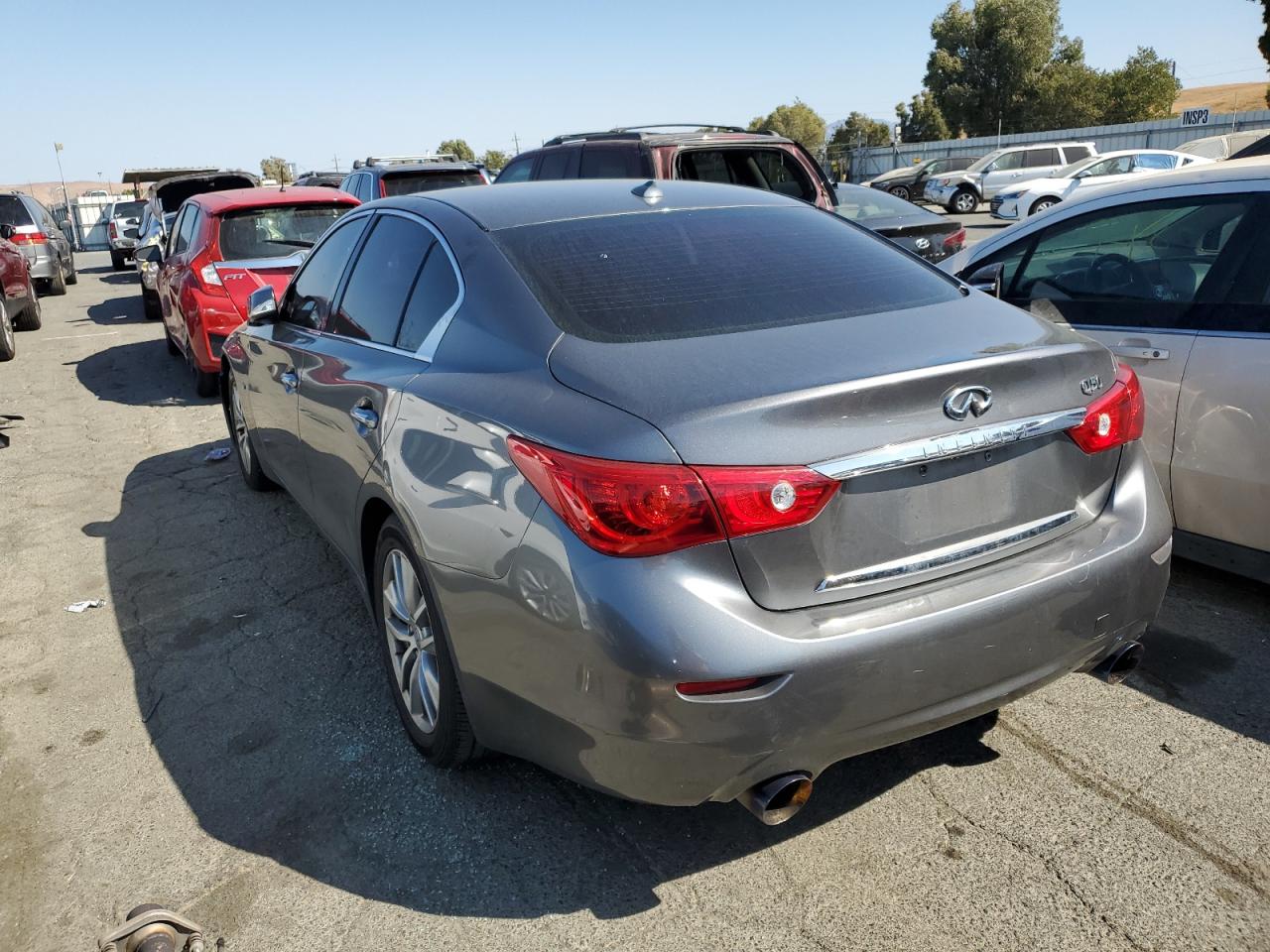 Photo 1 VIN: JN1BV7AP9FM352772 - INFINITI Q50 