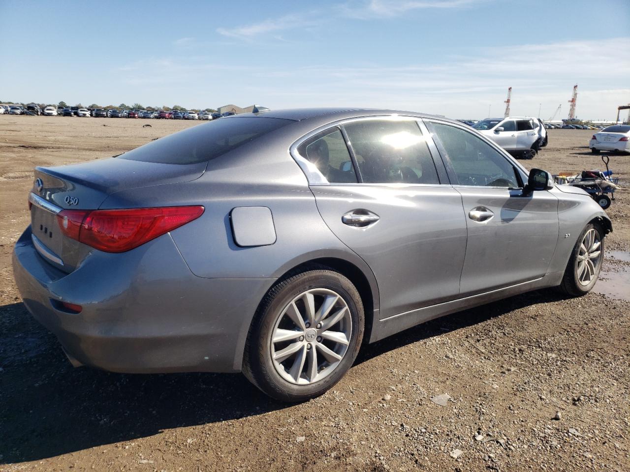 Photo 2 VIN: JN1BV7AP9FM356532 - INFINITI Q50 