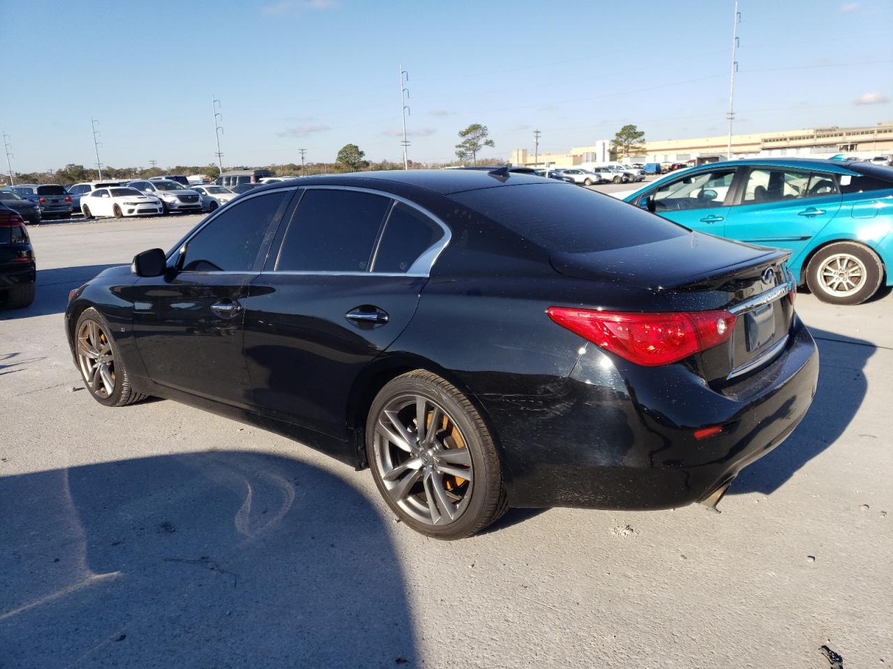 Photo 1 VIN: JN1BV7AP9FM357695 - INFINITI Q50 