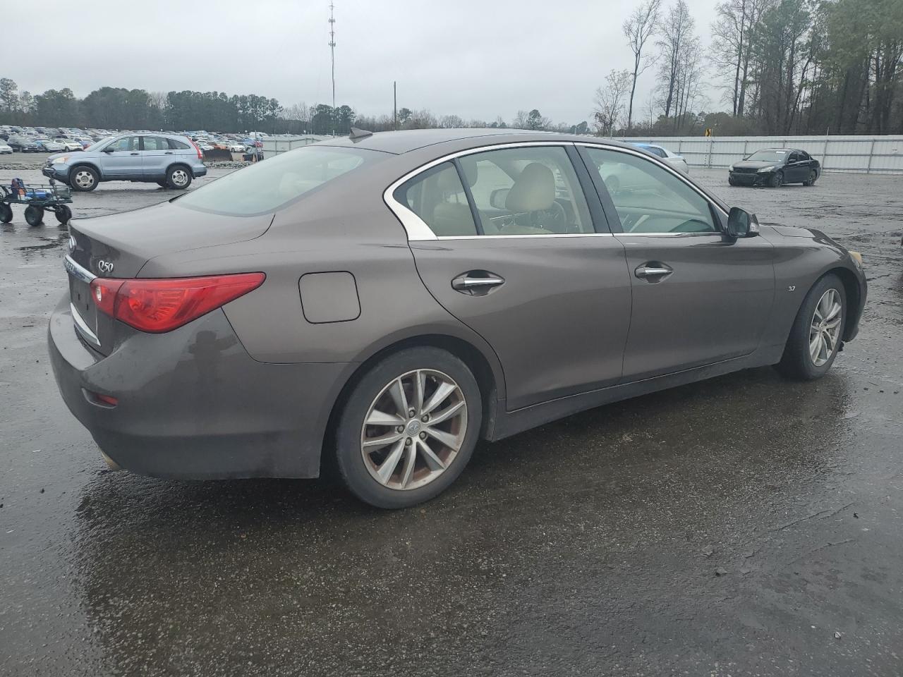 Photo 2 VIN: JN1BV7APXEM674092 - INFINITI Q50 