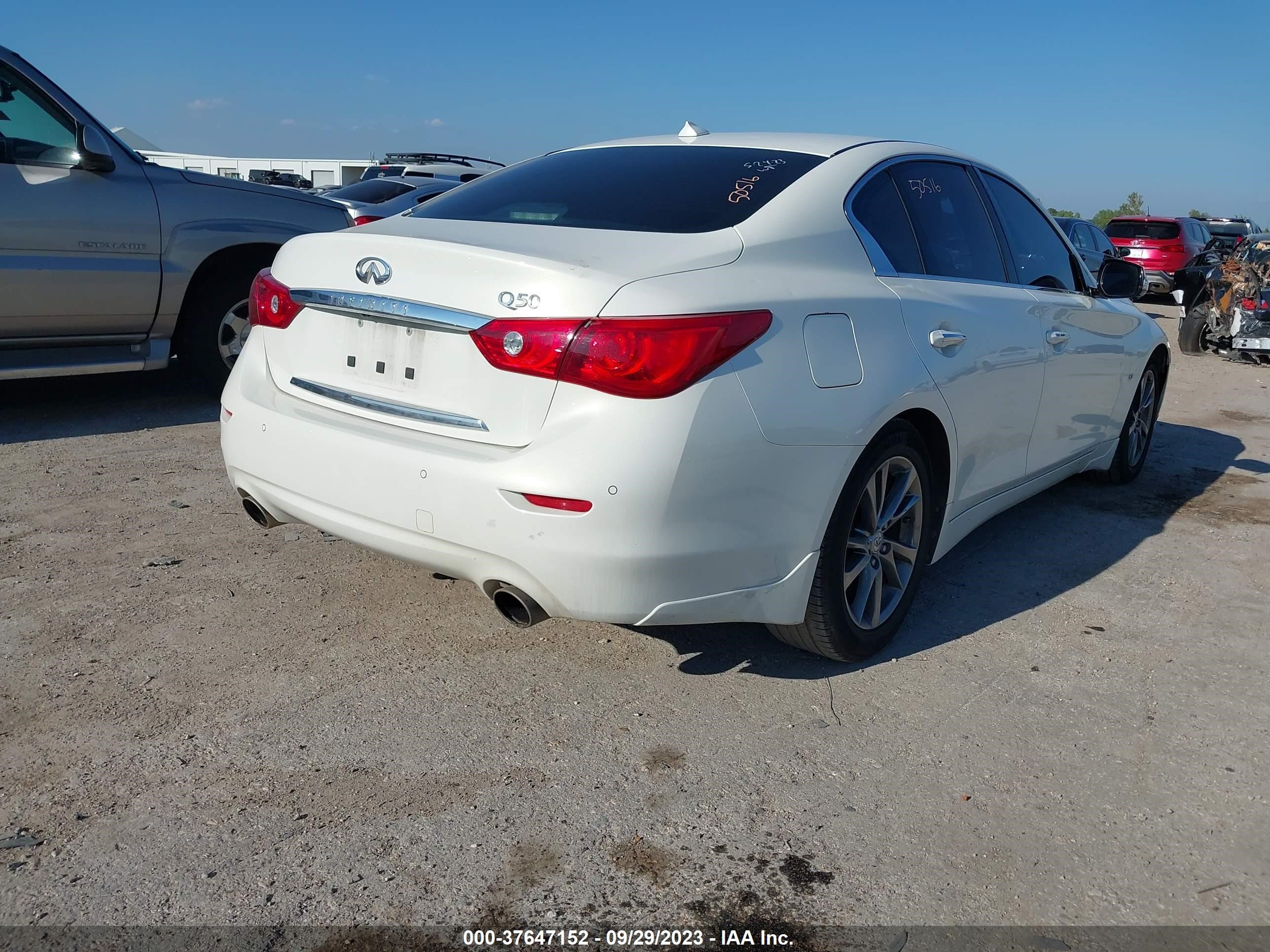 Photo 3 VIN: JN1BV7APXFM356801 - INFINITI Q50 